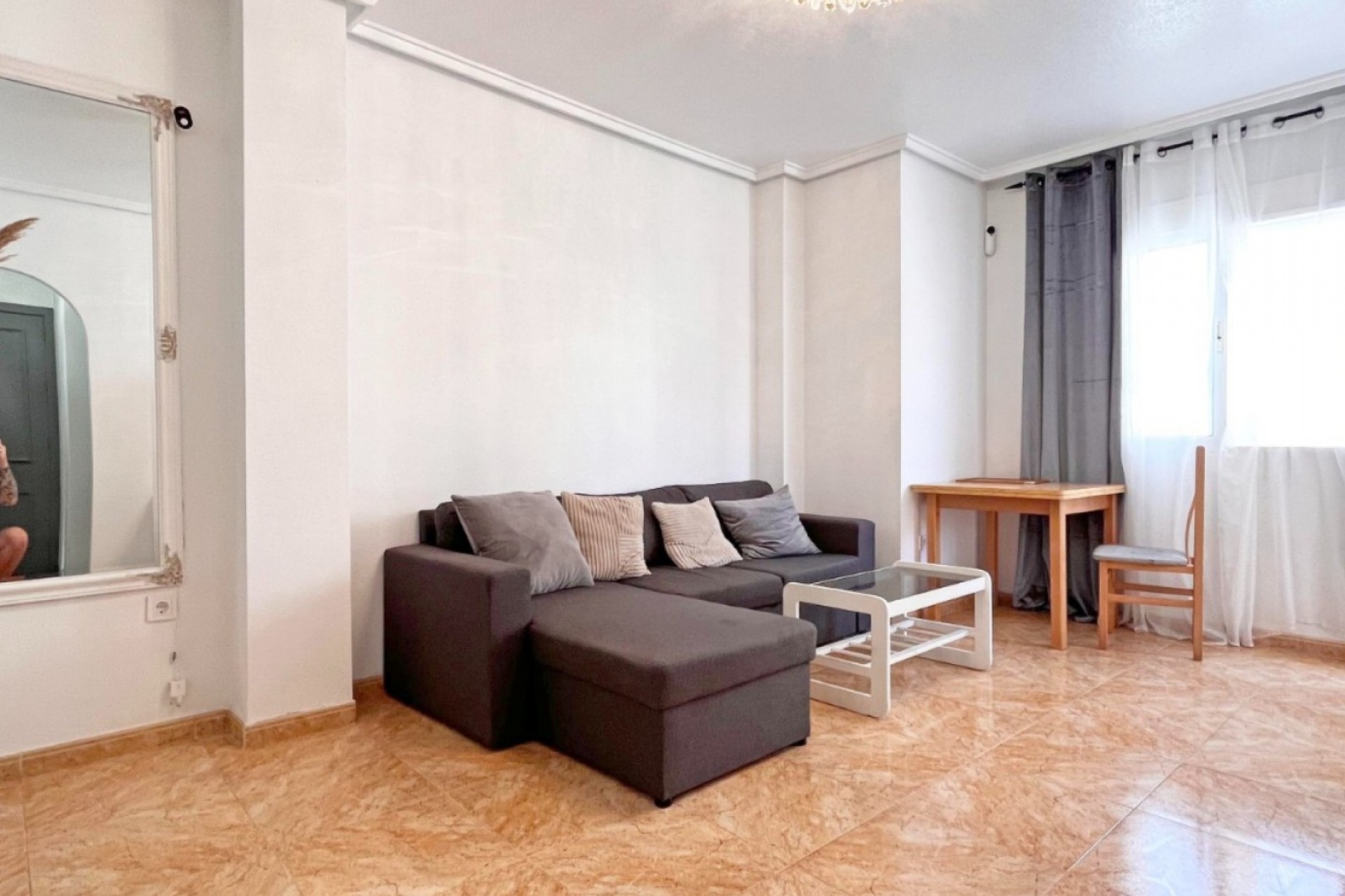 Aus zweiter Hand - Wohnung -
Torrevieja - Costa Blanca