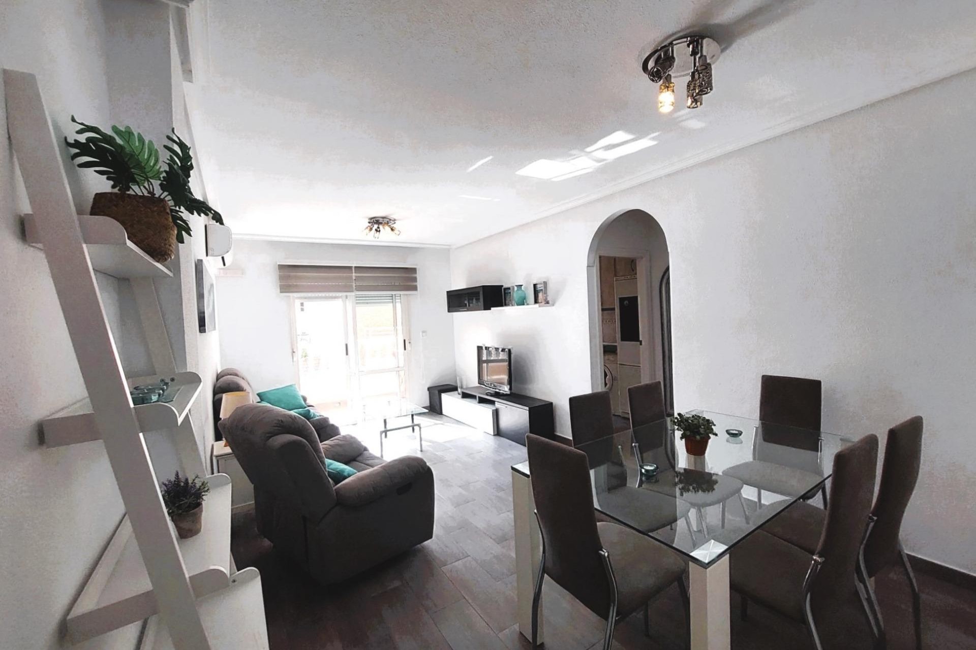 Aus zweiter Hand - Wohnung -
Torrevieja - Costa Blanca