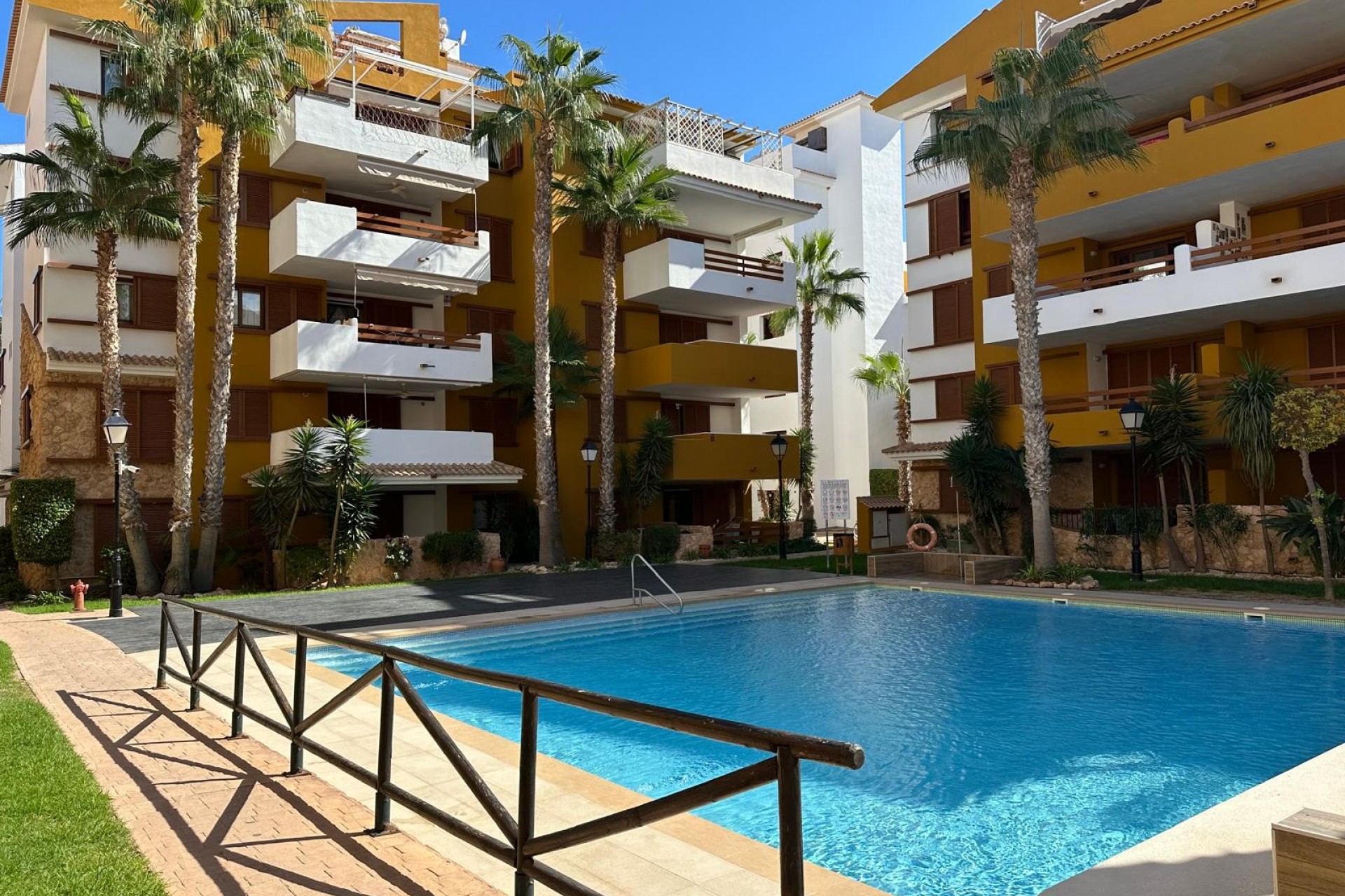 Aus zweiter Hand - Wohnung -
Torrevieja - Costa Blanca