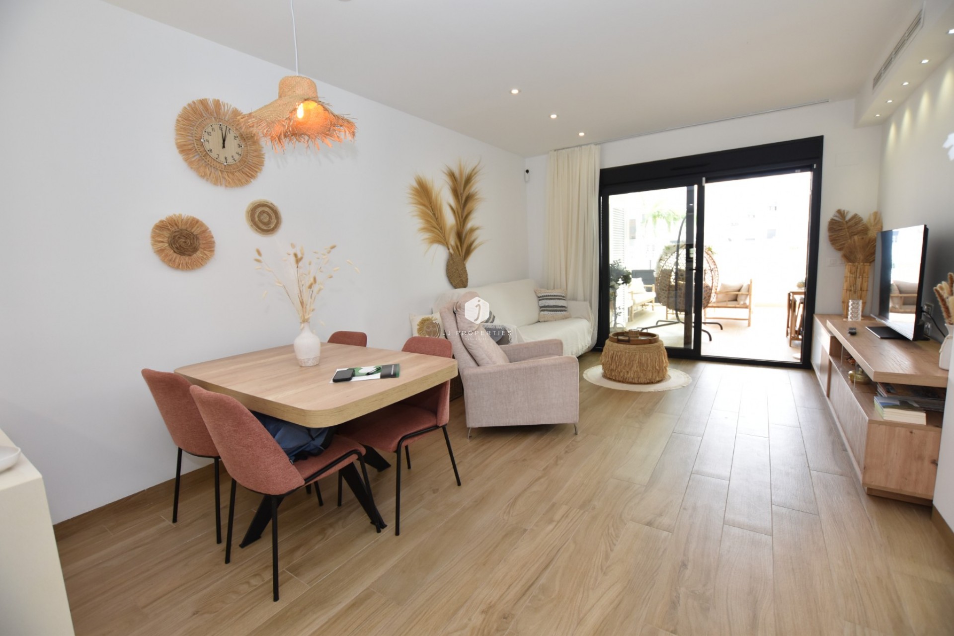 Aus zweiter Hand - Wohnung -
Torrevieja - Costa Blanca