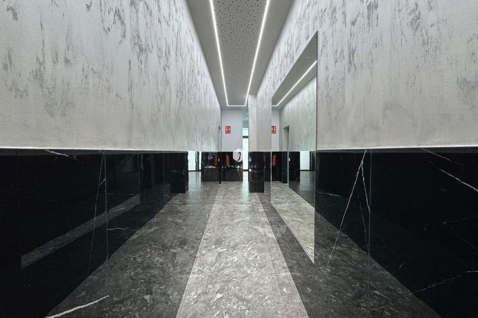 Aus zweiter Hand - Wohnung -
Torrevieja - Costa Blanca