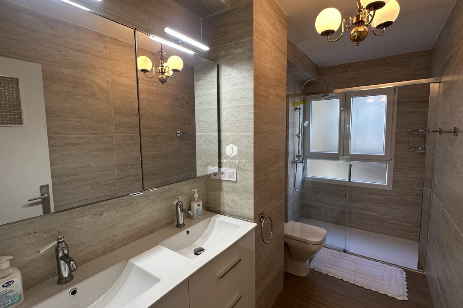 Aus zweiter Hand - Wohnung -
Torrevieja - Costa Blanca