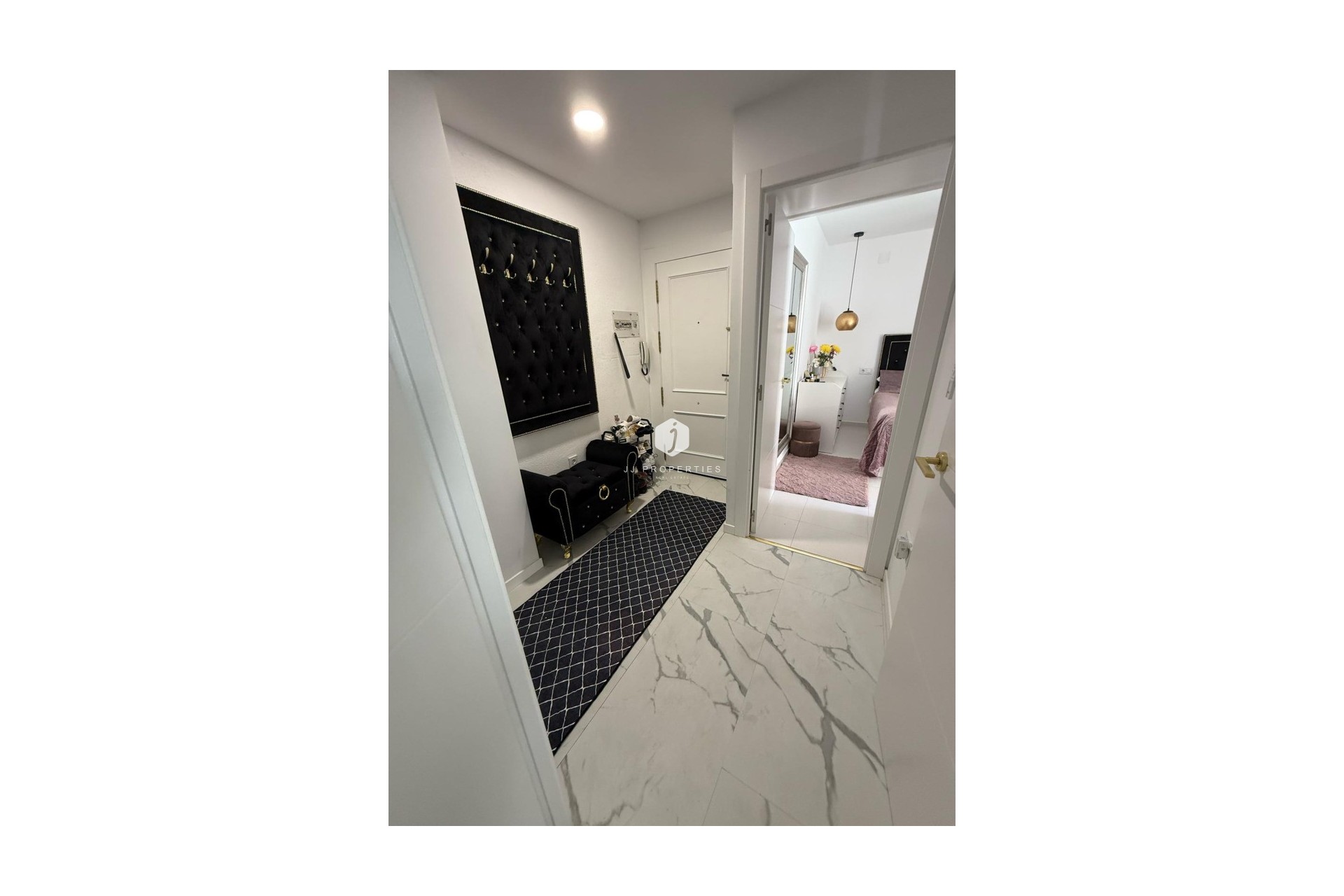 Aus zweiter Hand - Wohnung -
Torrevieja - Costa Blanca