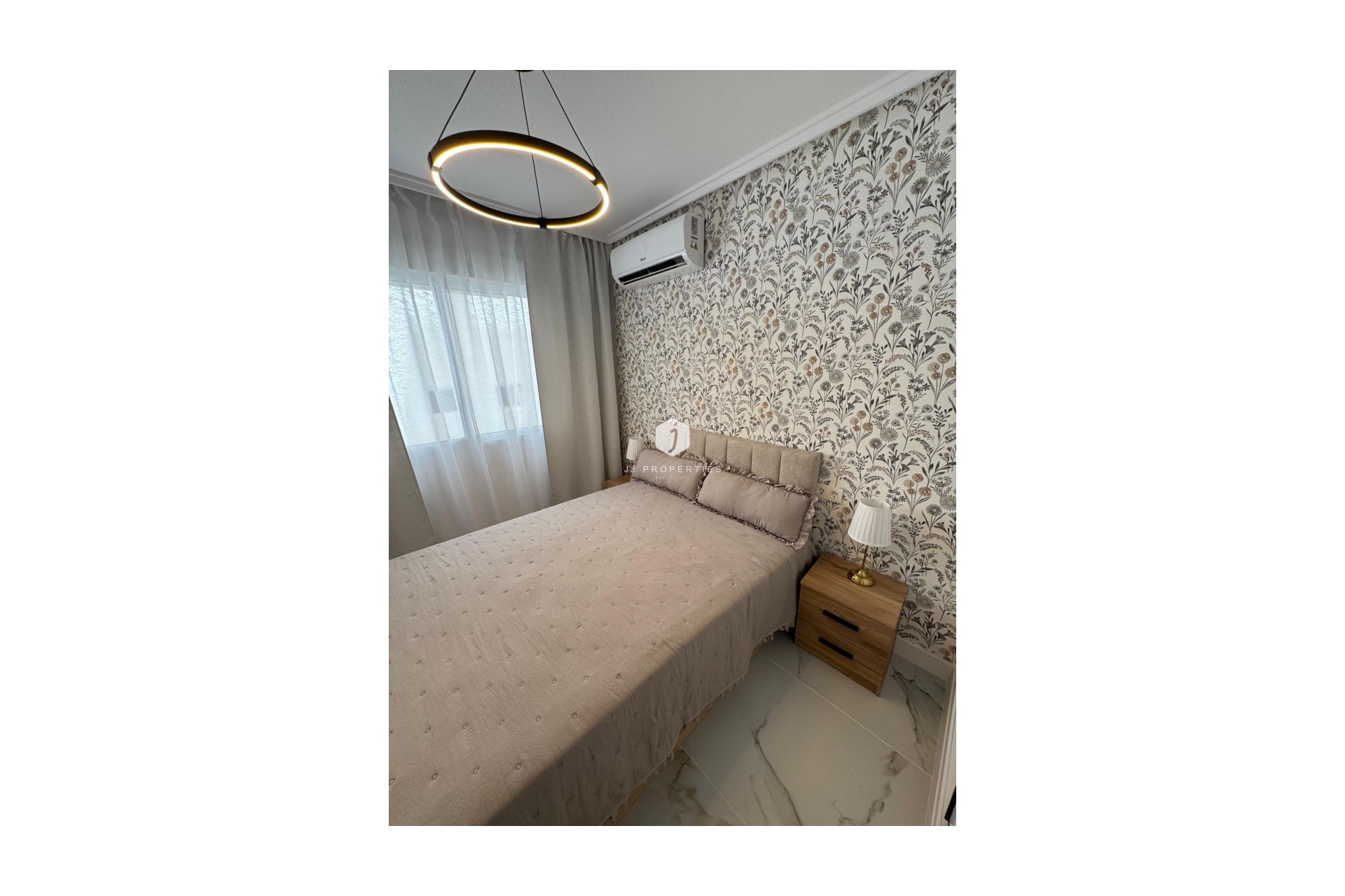 Aus zweiter Hand - Wohnung -
Torrevieja - Costa Blanca