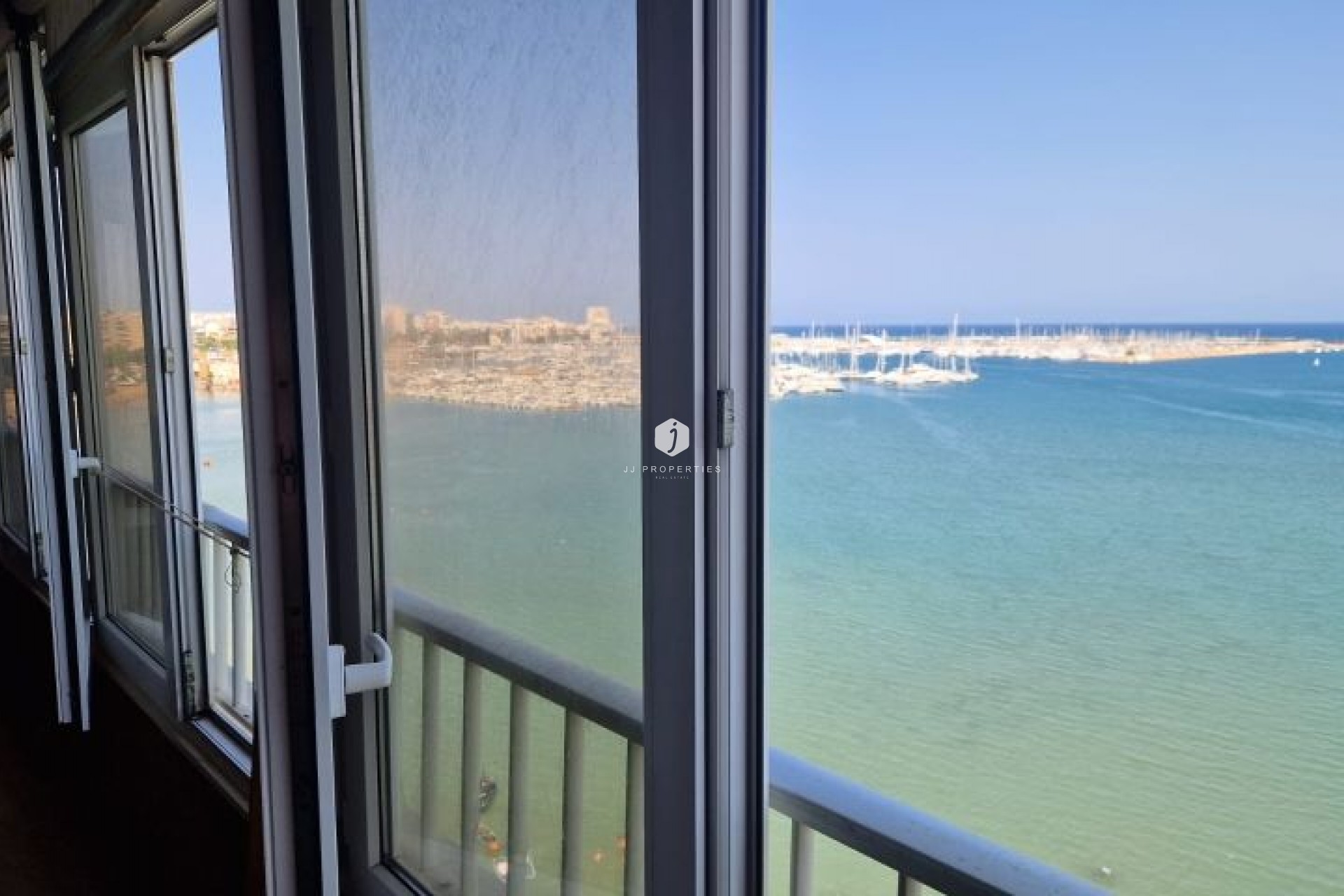 Aus zweiter Hand - Wohnung -
Torrevieja - Costa Blanca