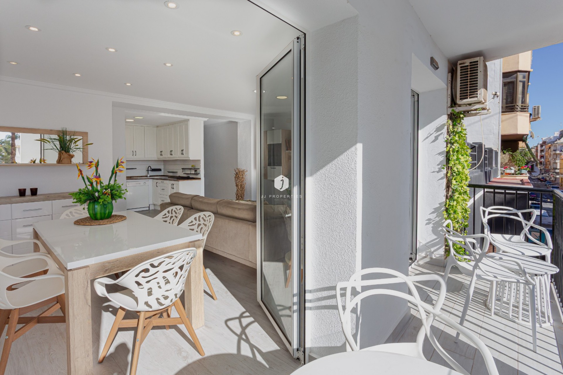 Aus zweiter Hand - Wohnung -
Torrevieja - Costa Blanca