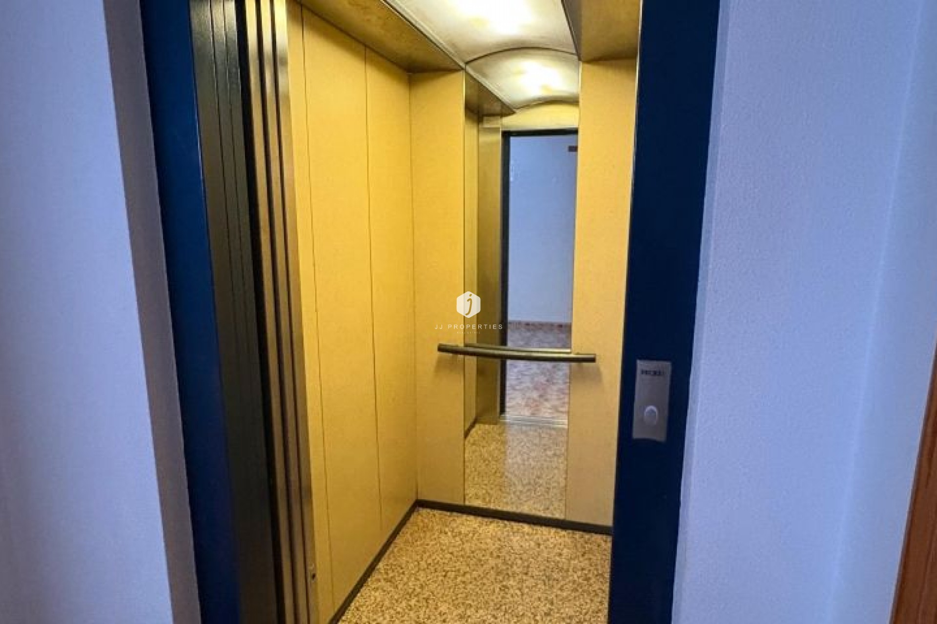 Aus zweiter Hand - Wohnung -
Torrevieja - Costa Blanca