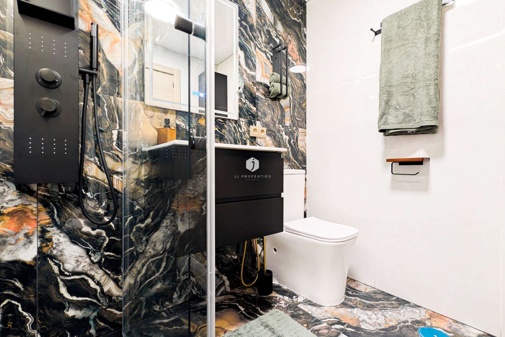 Aus zweiter Hand - Wohnung -
Torrevieja - Costa Blanca