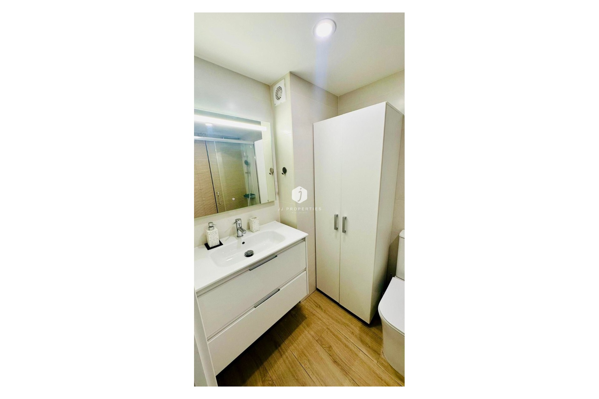 Aus zweiter Hand - Wohnung -
Torrevieja - Costa Blanca