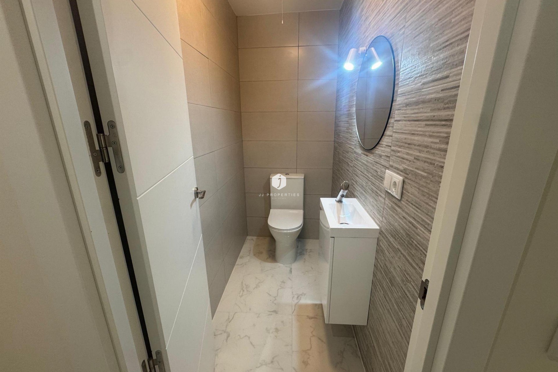 Aus zweiter Hand - Wohnung -
Torrevieja - Costa Blanca