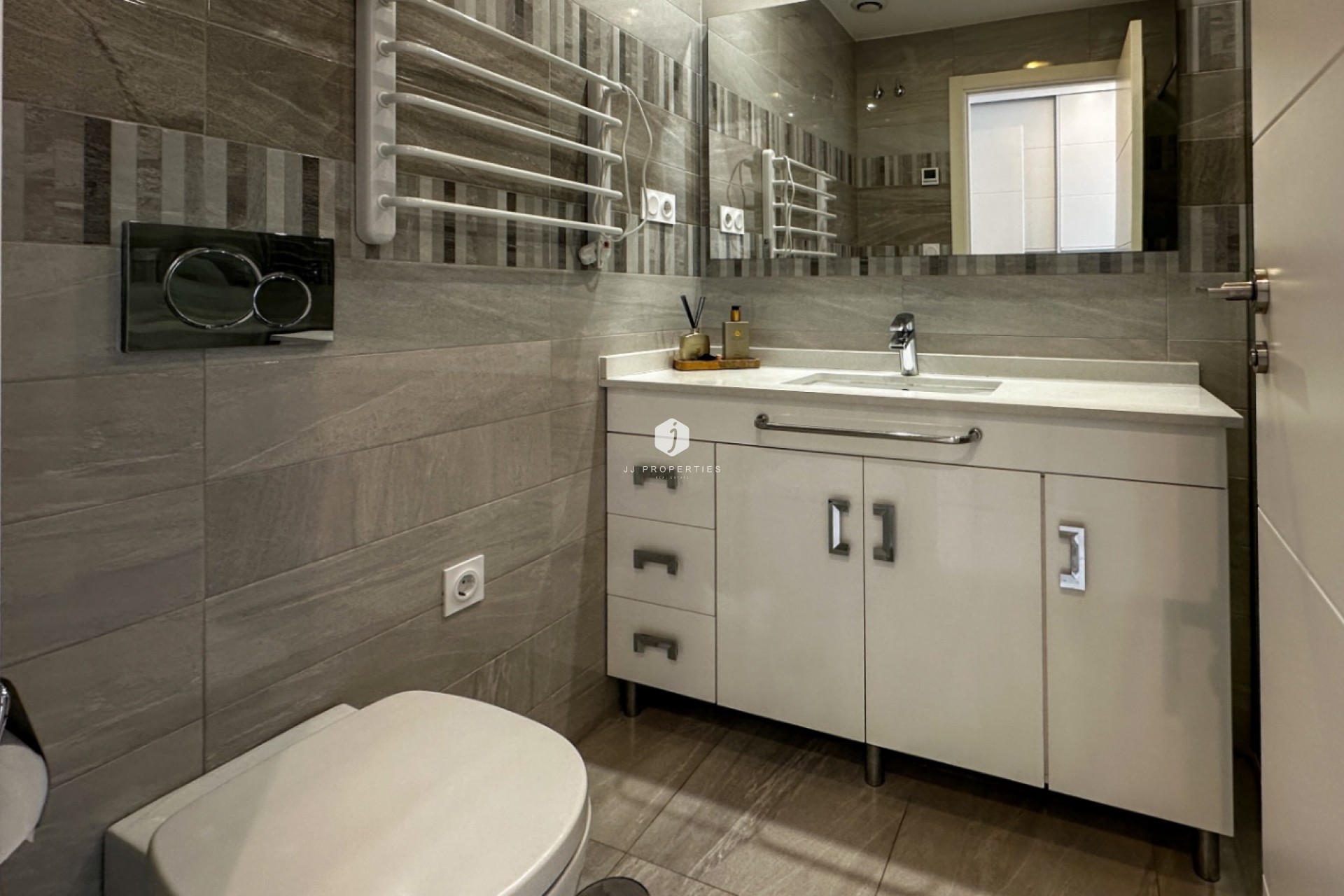 Aus zweiter Hand - Wohnung -
Torrevieja - Costa Blanca