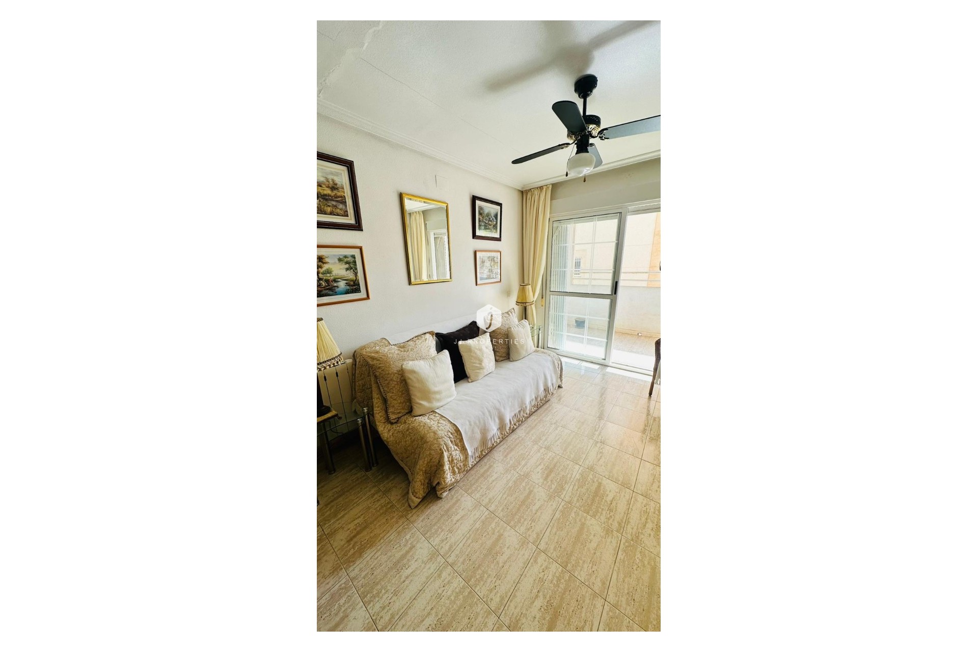 Aus zweiter Hand - Wohnung -
Torrevieja - Costa Blanca