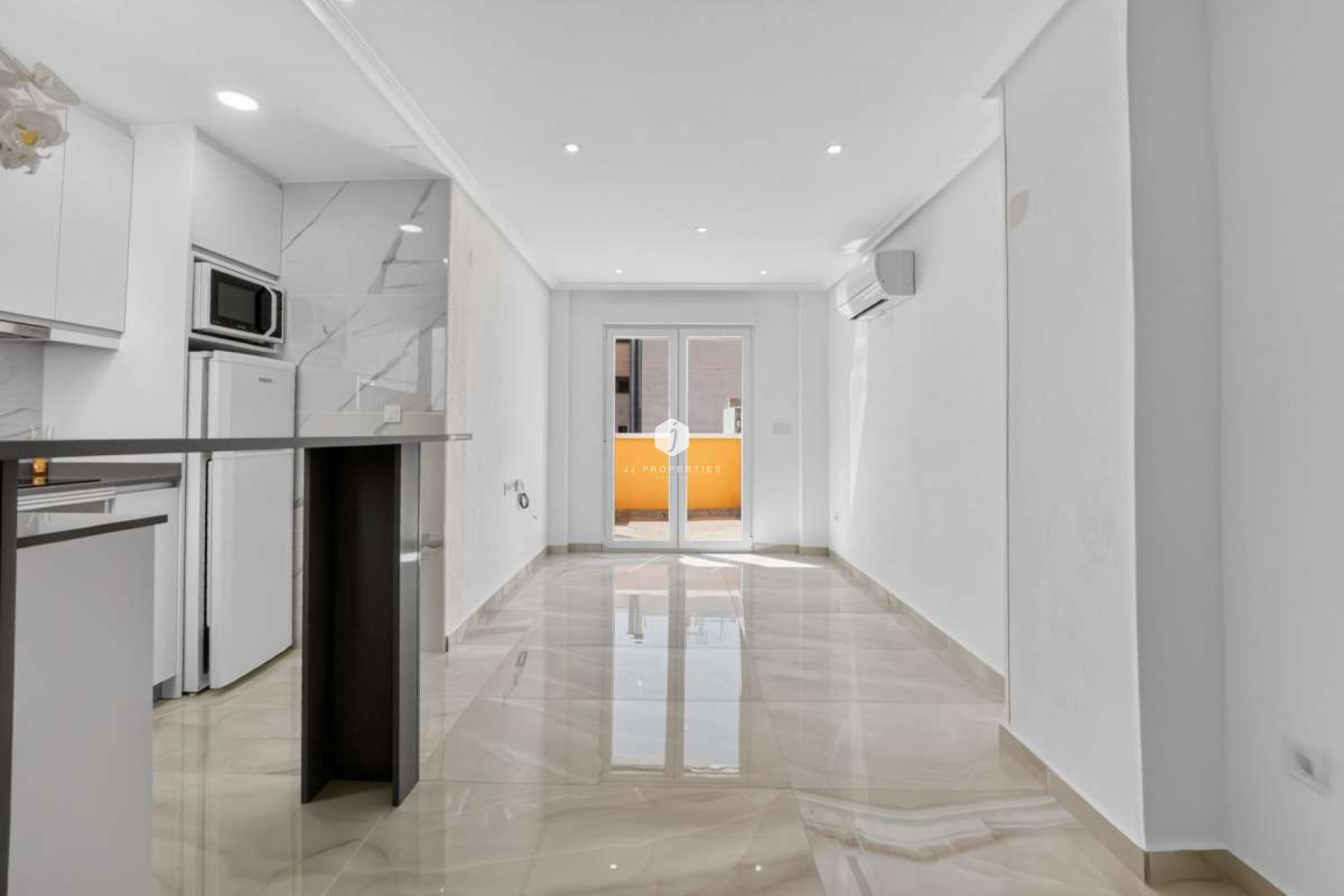Aus zweiter Hand - Wohnung -
Torrevieja - Costa Blanca