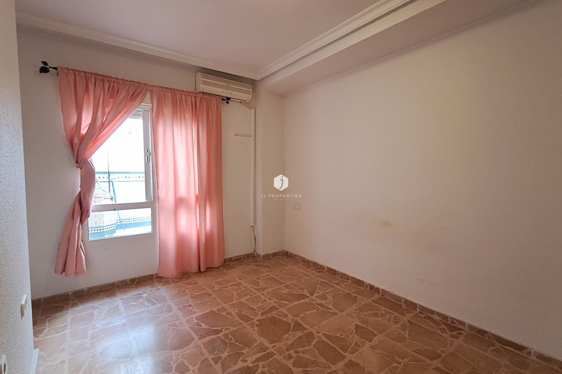 Aus zweiter Hand - Wohnung -
Torrevieja - Costa Blanca