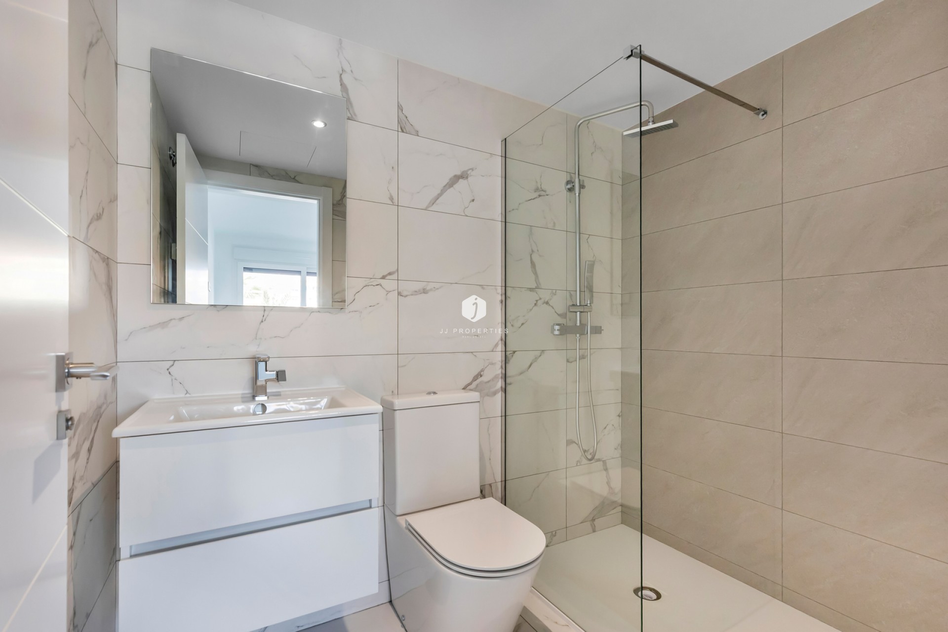 Aus zweiter Hand - Wohnung -
Torrevieja - Costa Blanca