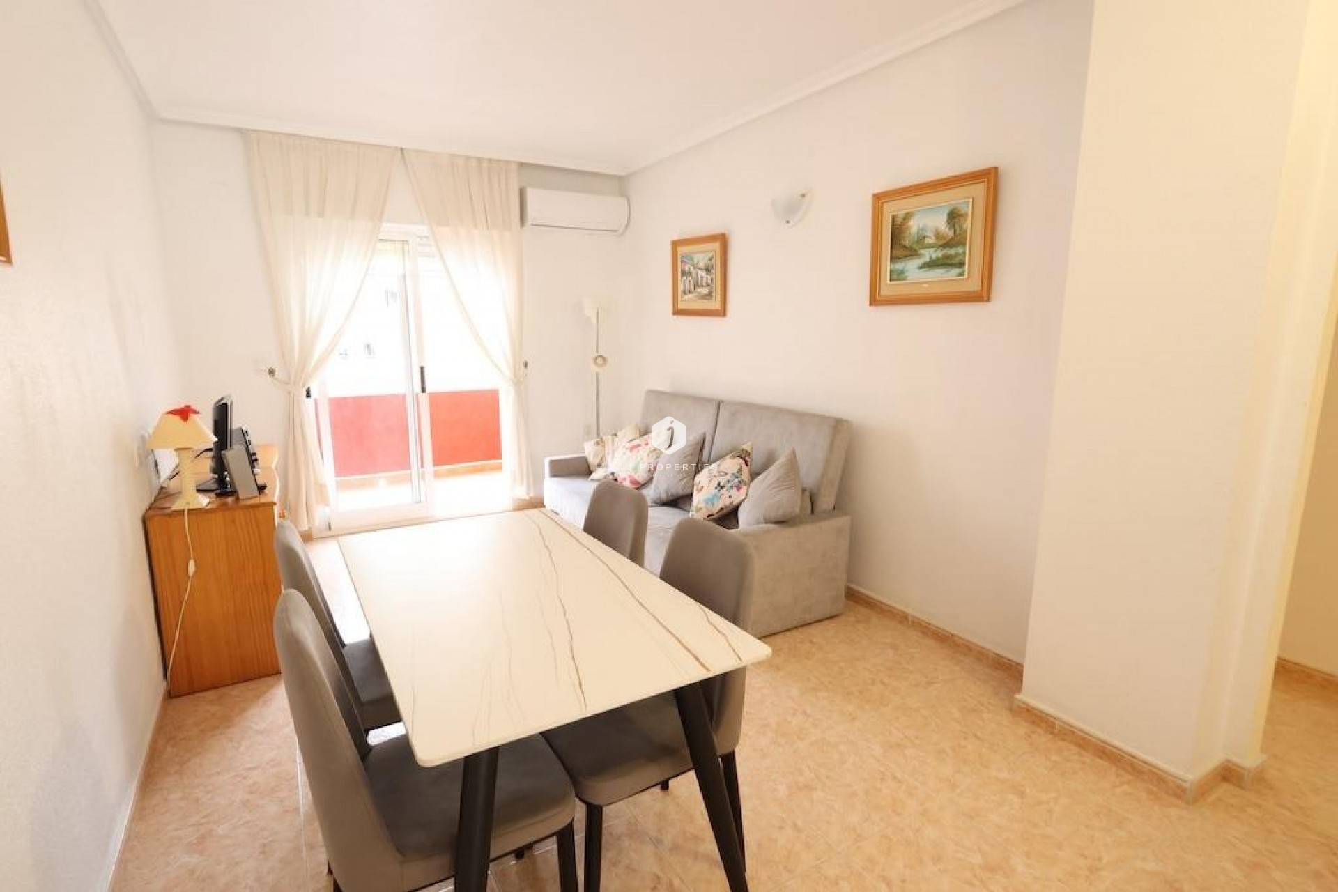 Aus zweiter Hand - Wohnung -
Torrevieja - Costa Blanca