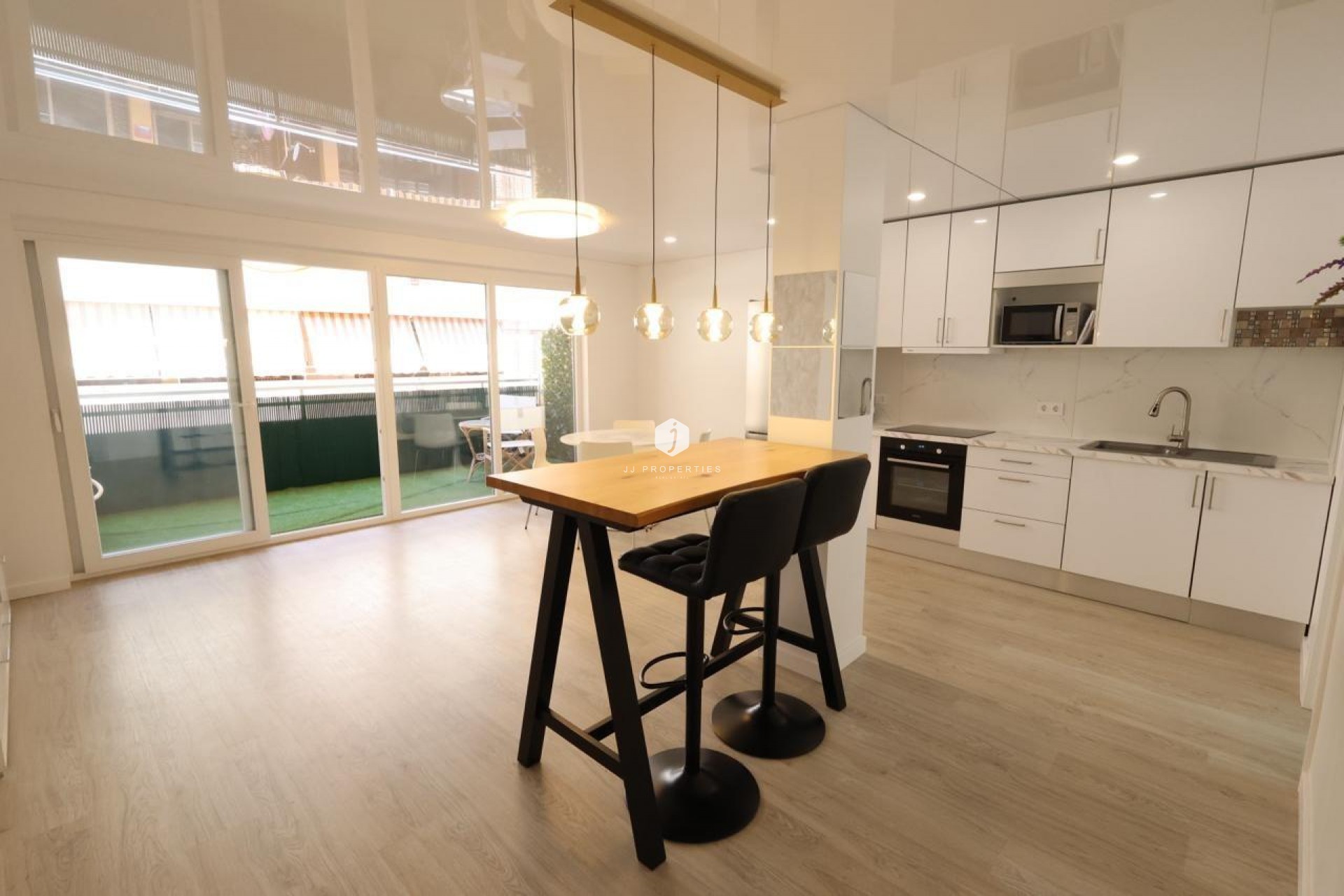 Aus zweiter Hand - Wohnung -
Torrevieja - Costa Blanca