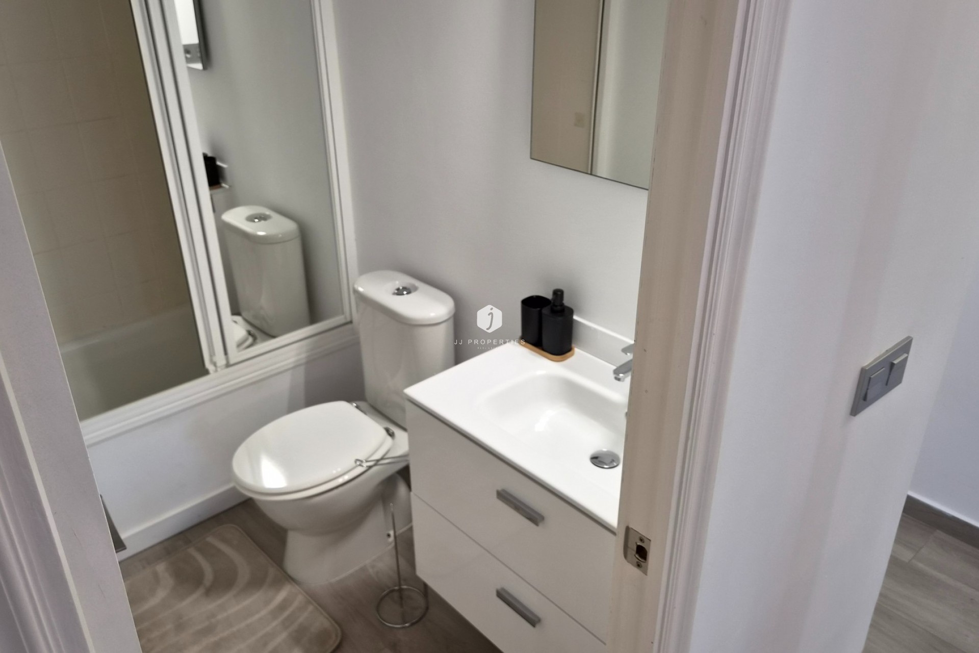 Aus zweiter Hand - Wohnung -
Torrevieja - Costa Blanca