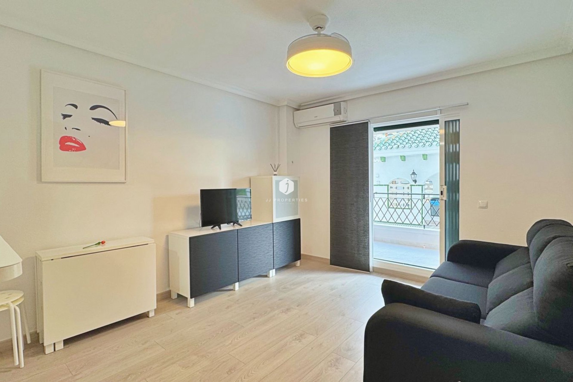 Aus zweiter Hand - Wohnung -
Torrevieja - Costa Blanca
