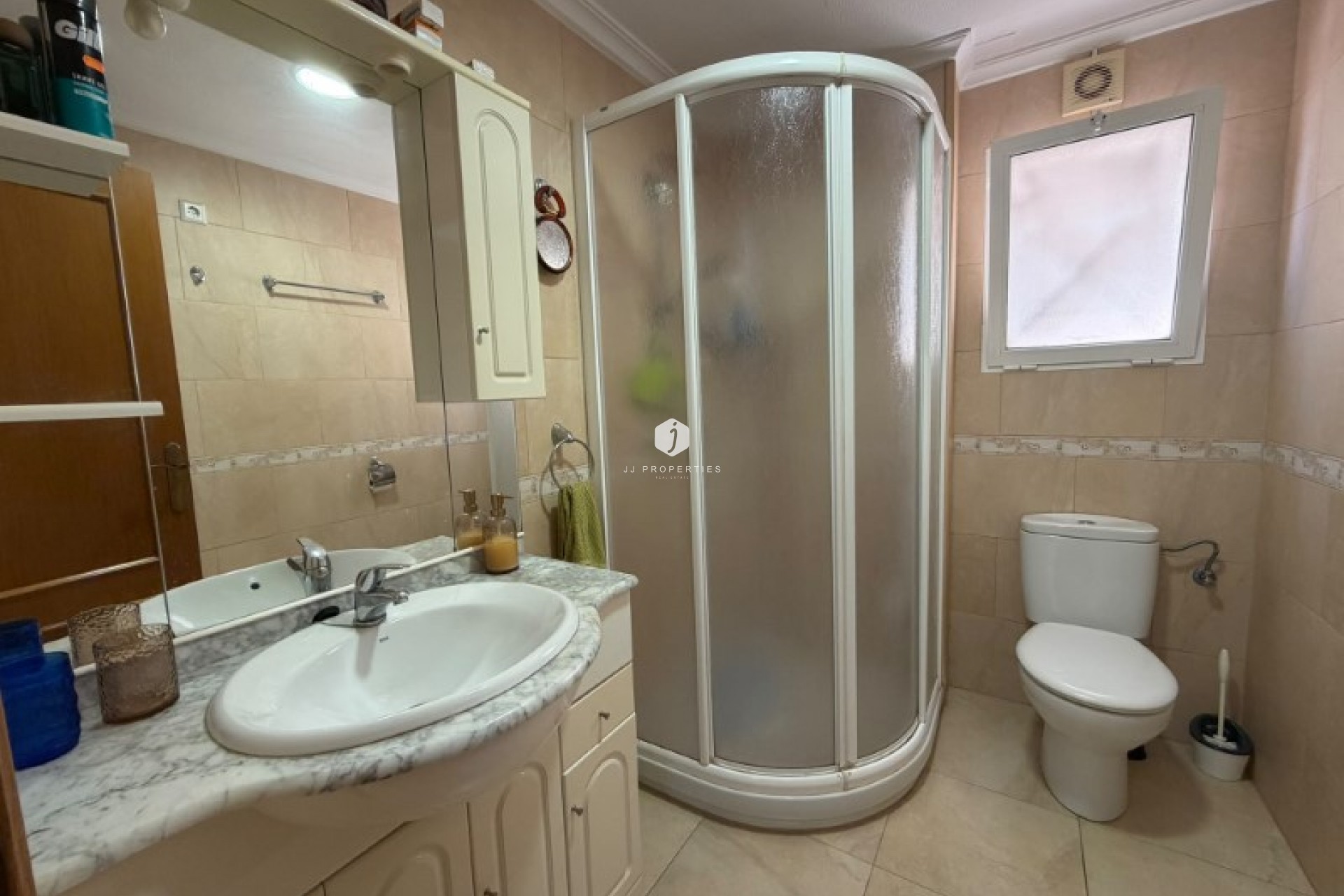 Aus zweiter Hand - Wohnung -
Torrevieja - Costa Blanca