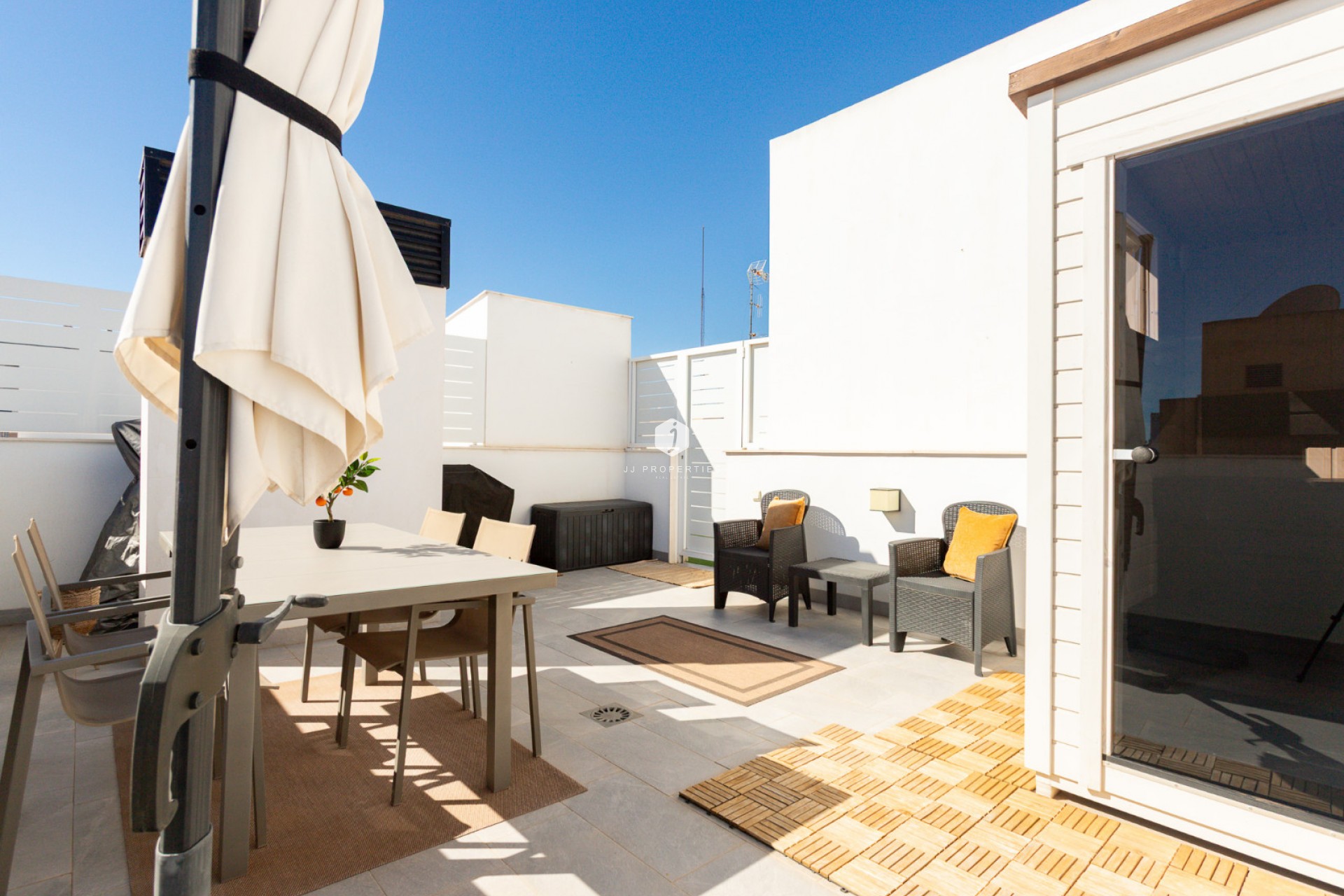 Aus zweiter Hand - Wohnung -
Torrevieja - Costa Blanca