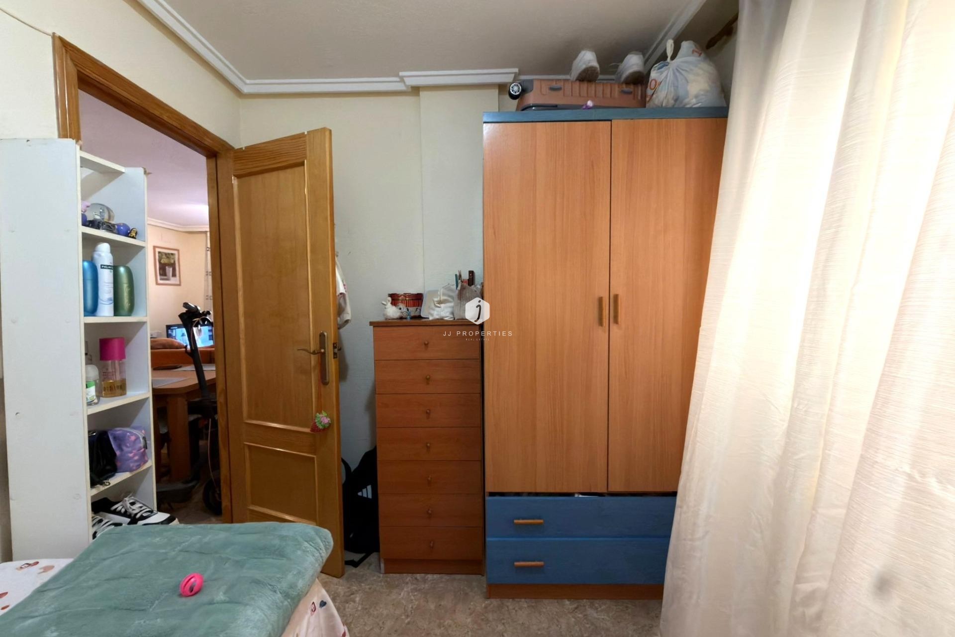 Aus zweiter Hand - Wohnung -
Torrevieja - Curva Del Palangre