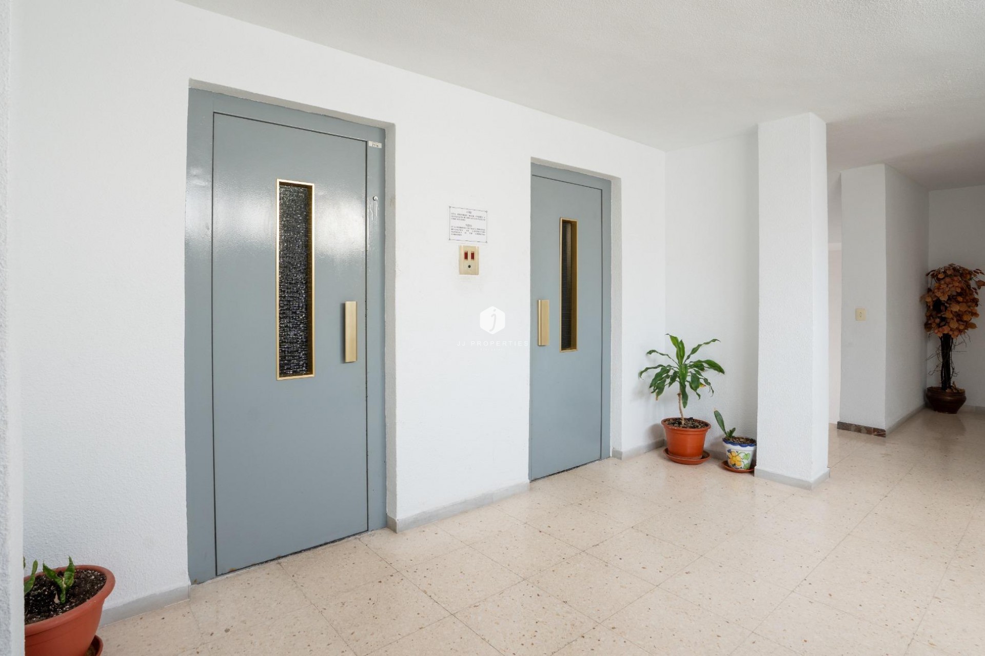 Aus zweiter Hand - Wohnung -
Torrevieja - El Acequión - Los Náufragos