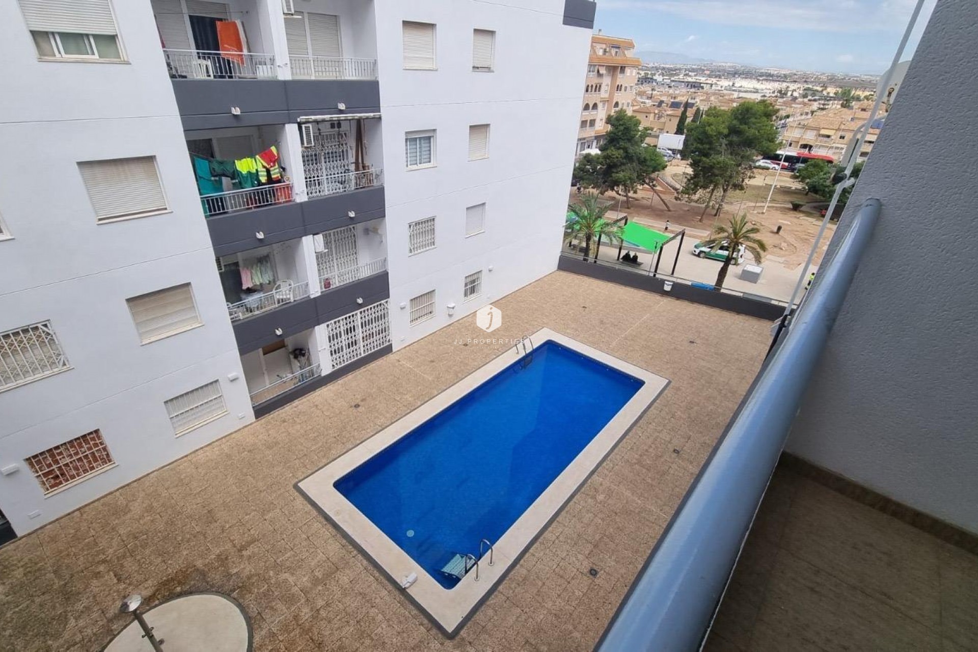 Aus zweiter Hand - Wohnung -
Torrevieja - El molino