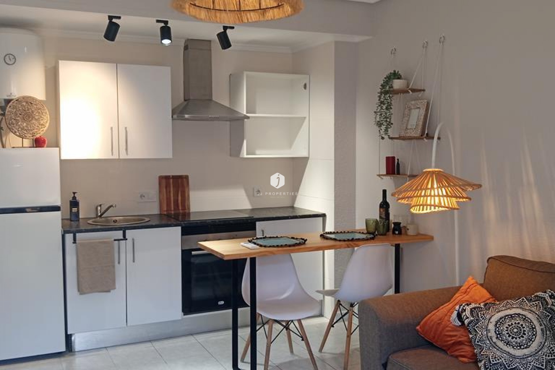 Aus zweiter Hand - Wohnung -
Torrevieja - El molino