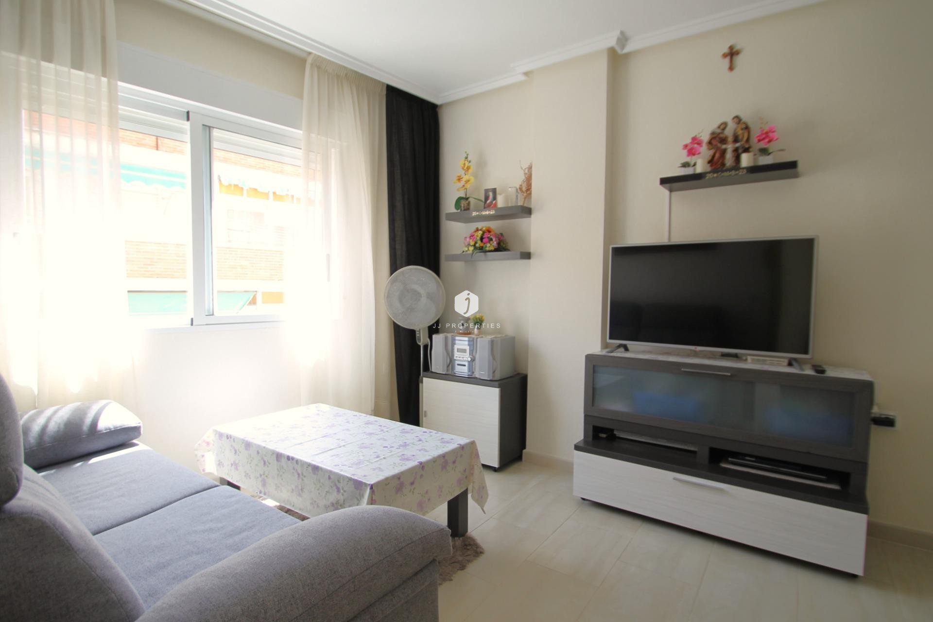 Aus zweiter Hand - Wohnung -
Torrevieja - El molino