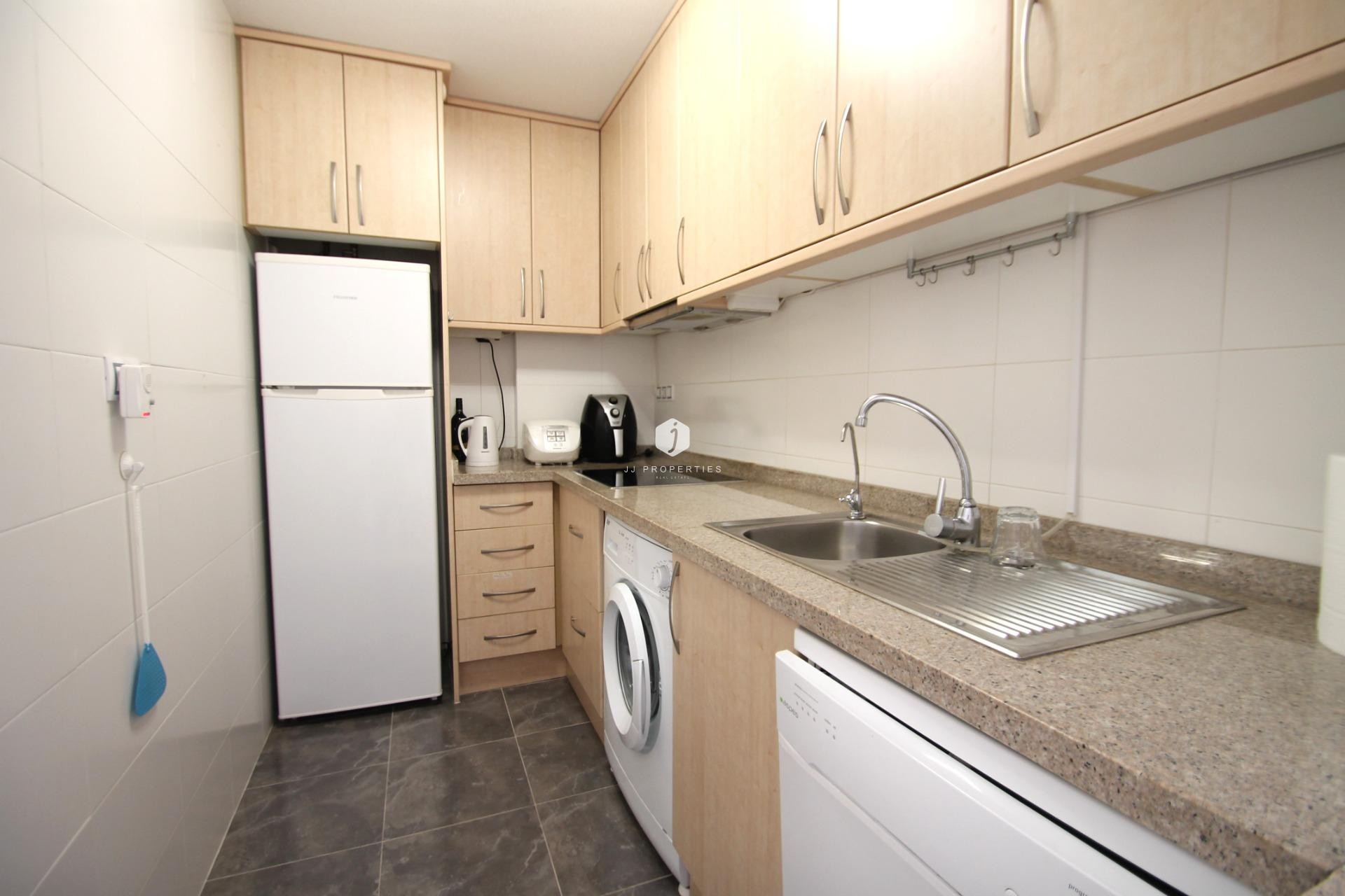 Aus zweiter Hand - Wohnung -
Torrevieja - El molino