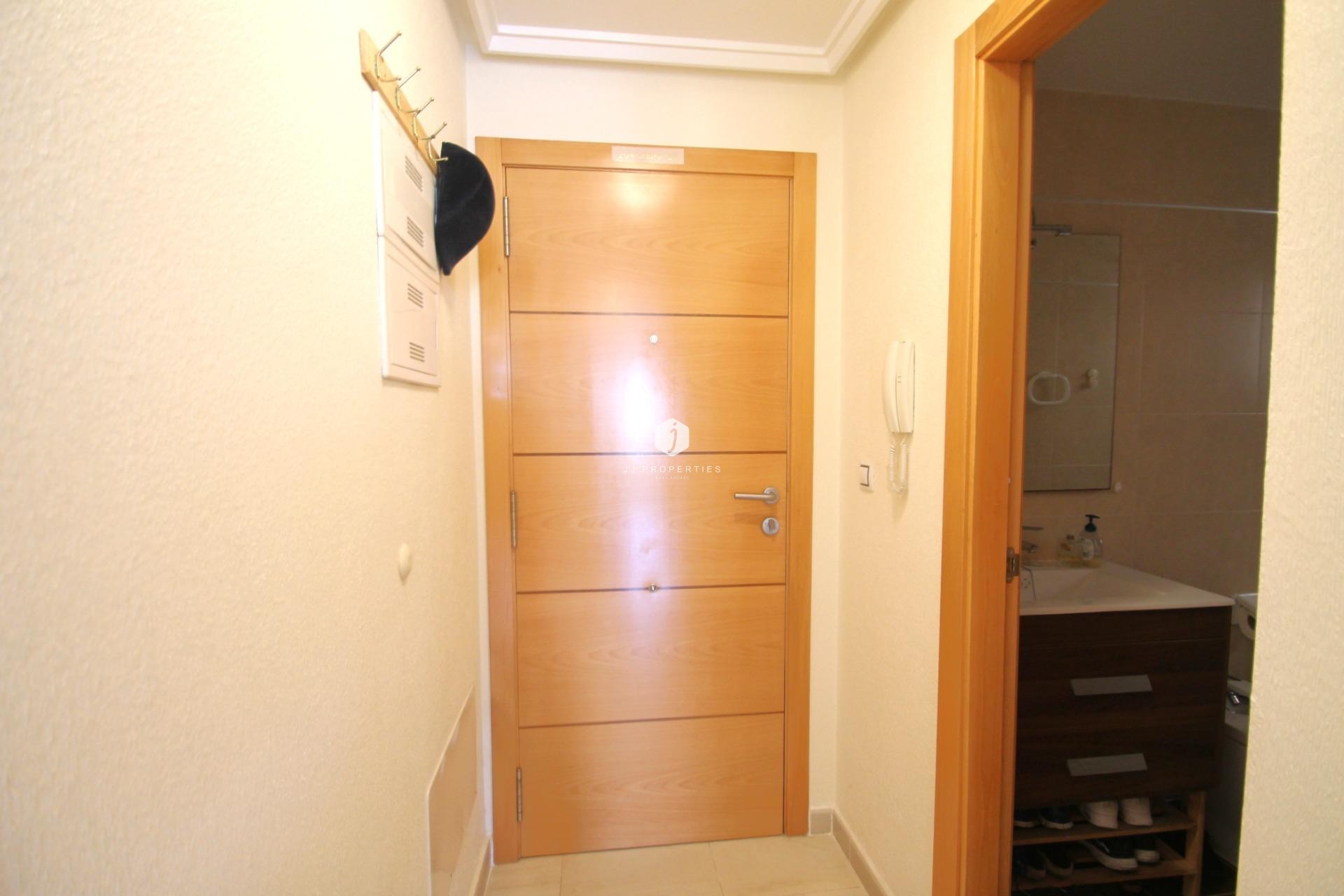 Aus zweiter Hand - Wohnung -
Torrevieja - El molino