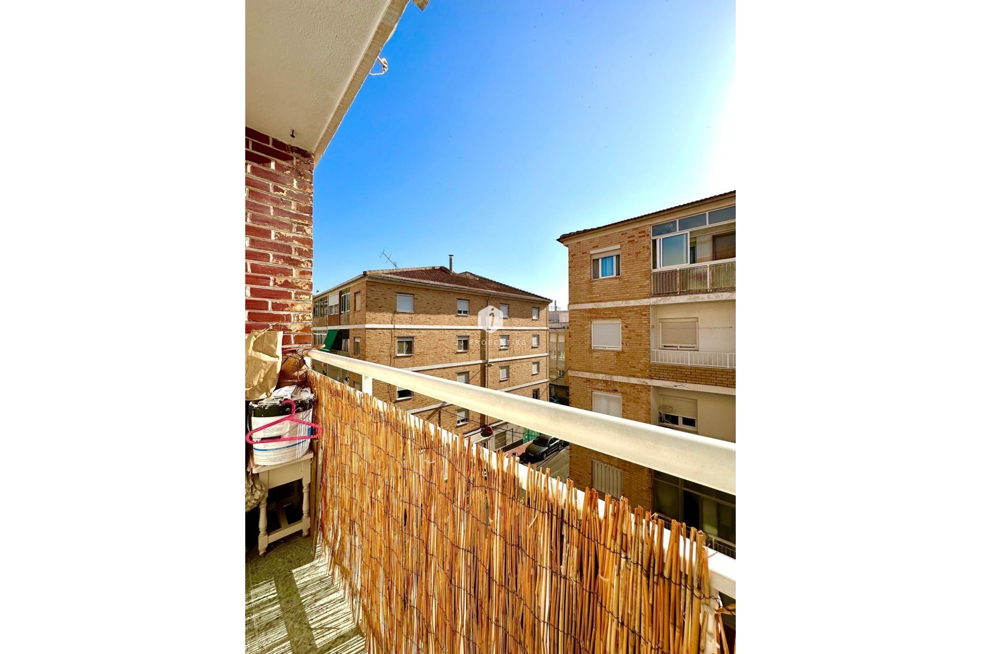 Aus zweiter Hand - Wohnung -
Torrevieja - Estacion de autobuses