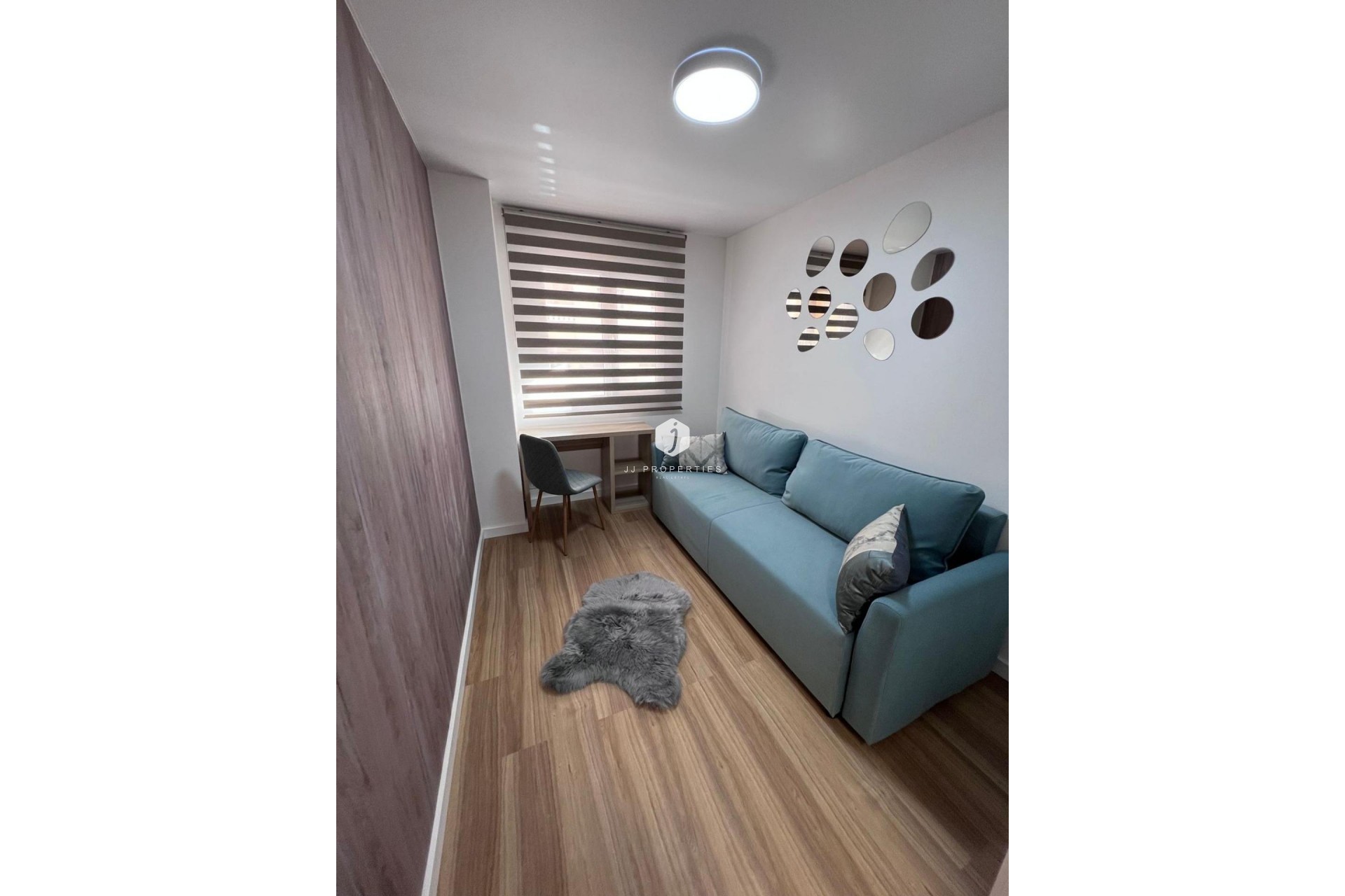 Aus zweiter Hand - Wohnung -
Torrevieja - Estacion de autobuses