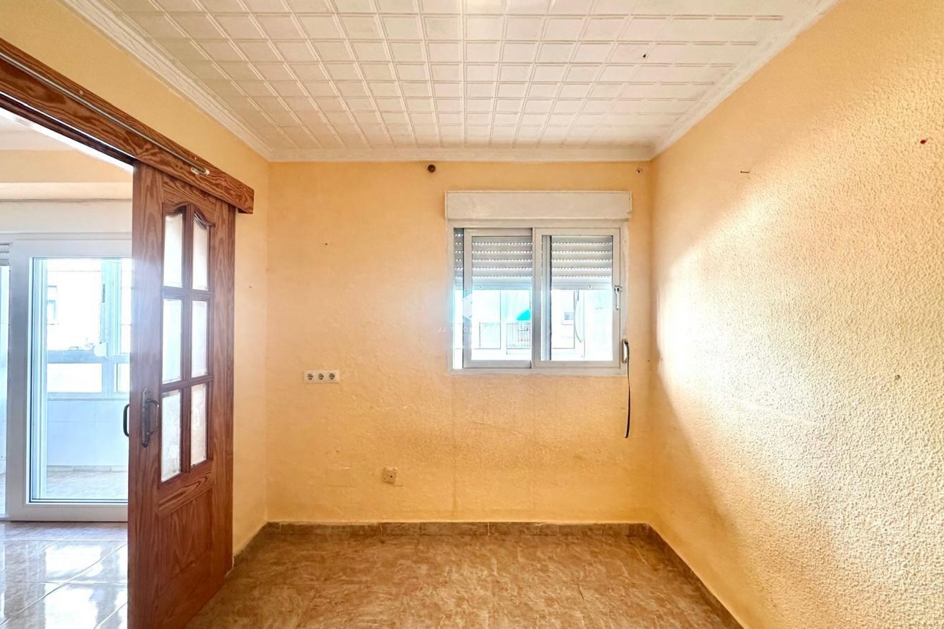 Aus zweiter Hand - Wohnung -
Torrevieja - Estacion de autobuses