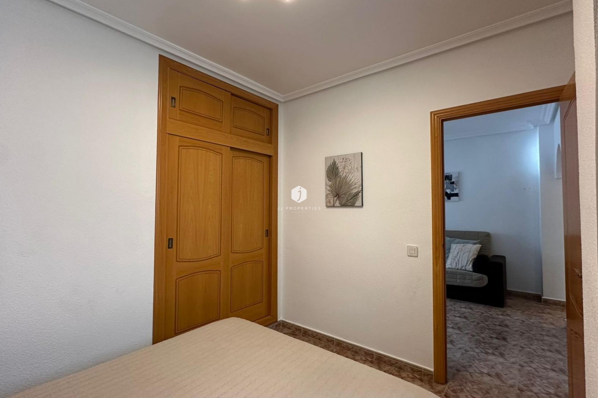 Aus zweiter Hand - Wohnung -
Torrevieja - Estacion de autobuses