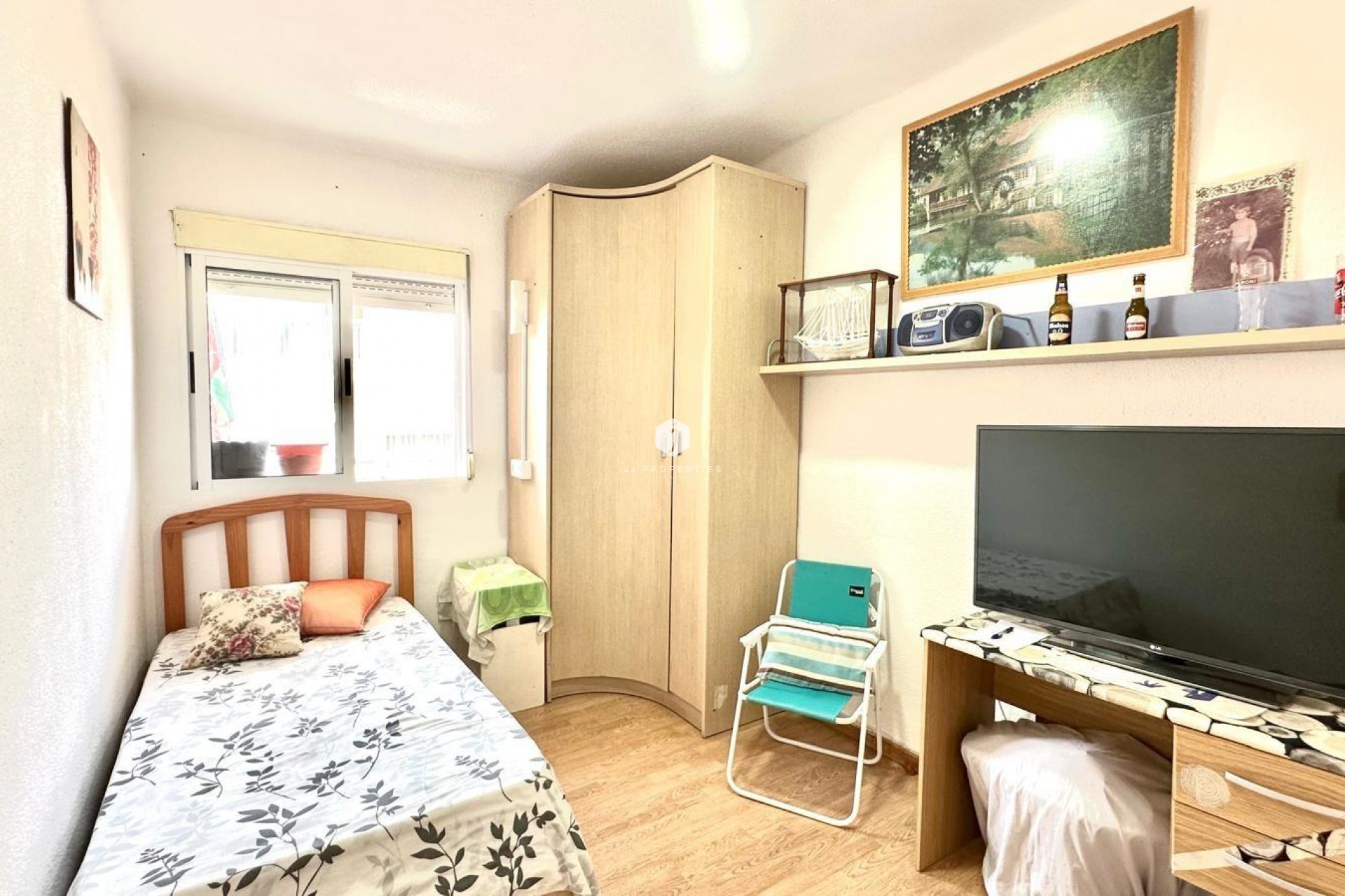 Aus zweiter Hand - Wohnung -
Torrevieja - Estacion de autobuses