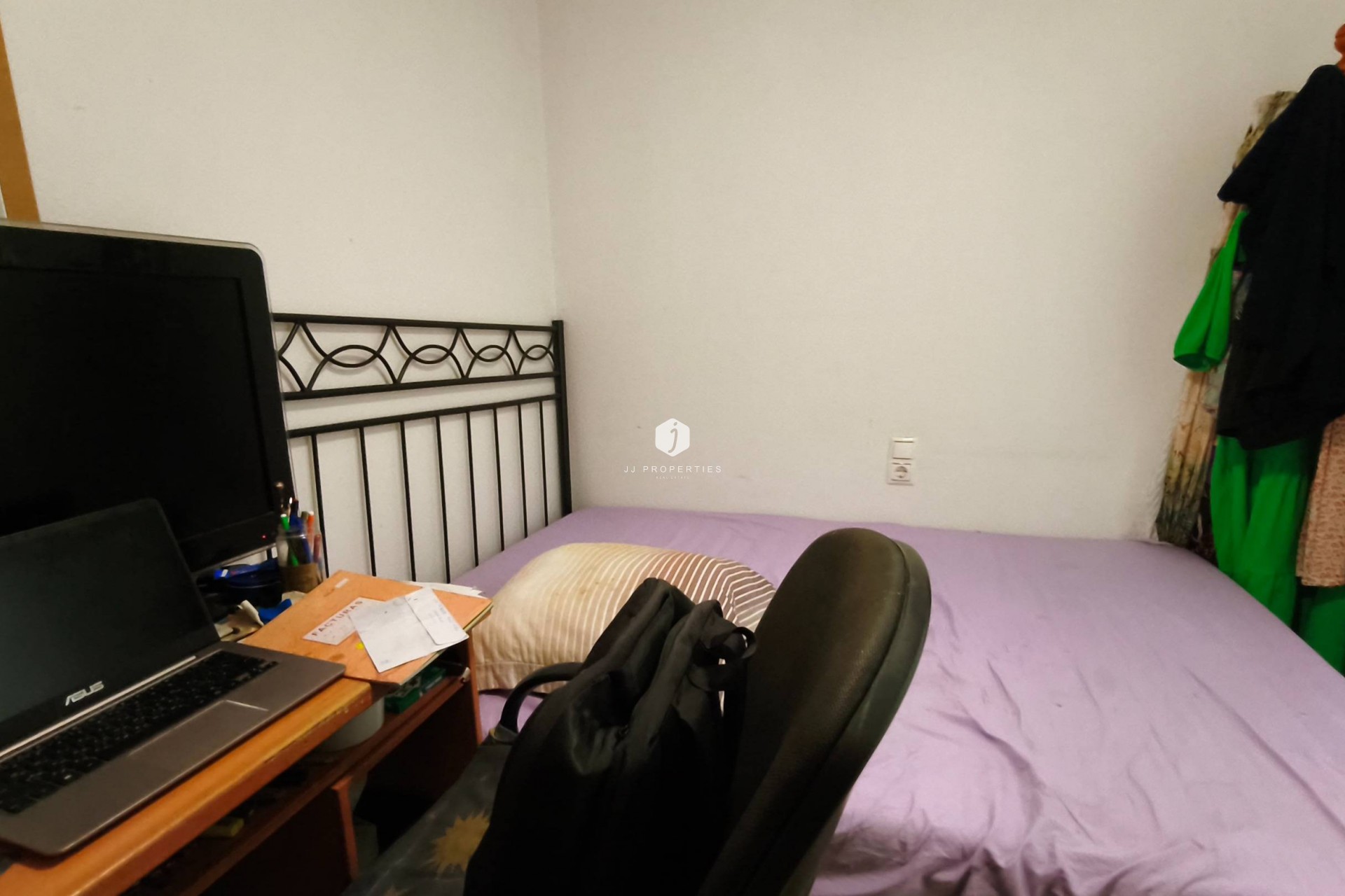 Aus zweiter Hand - Wohnung -
Torrevieja - Estacion de autobuses