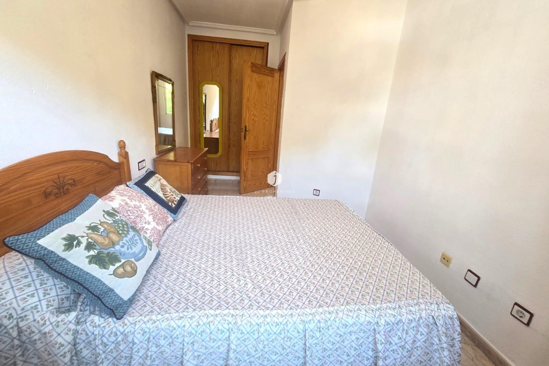 Aus zweiter Hand - Wohnung -
Torrevieja - Habaneras