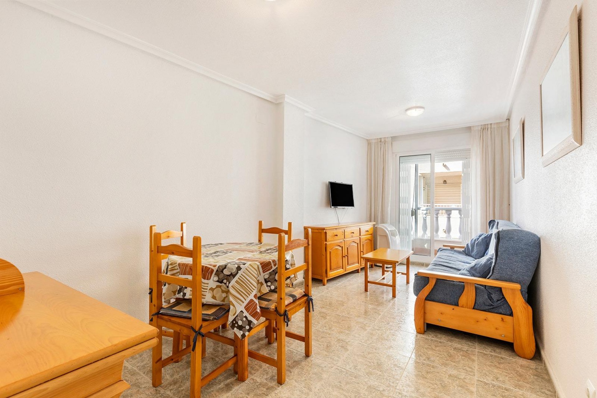 Aus zweiter Hand - Wohnung -
Torrevieja - La Mata Pueblo