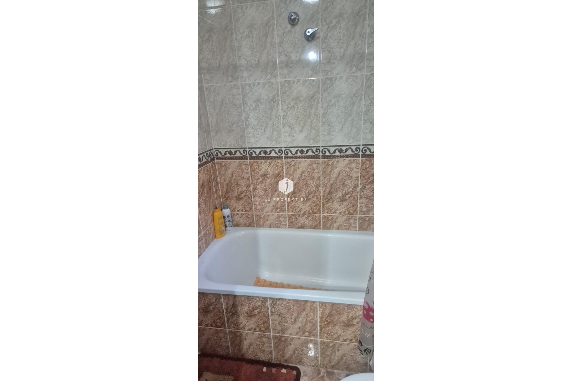 Aus zweiter Hand - Wohnung -
Torrevieja - La Mata Pueblo