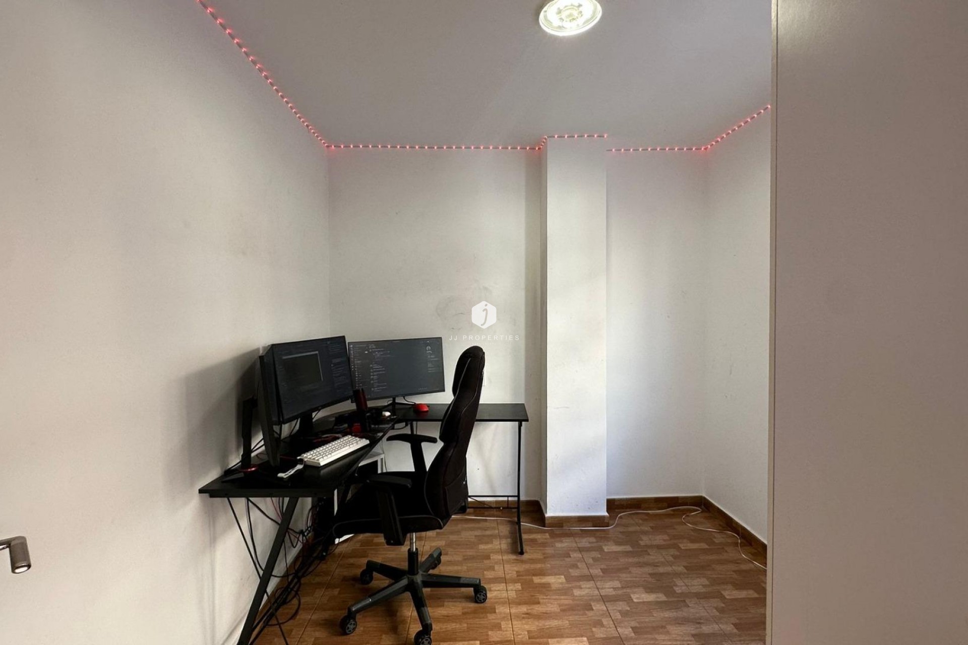 Aus zweiter Hand - Wohnung -
Torrevieja - La Mata Pueblo