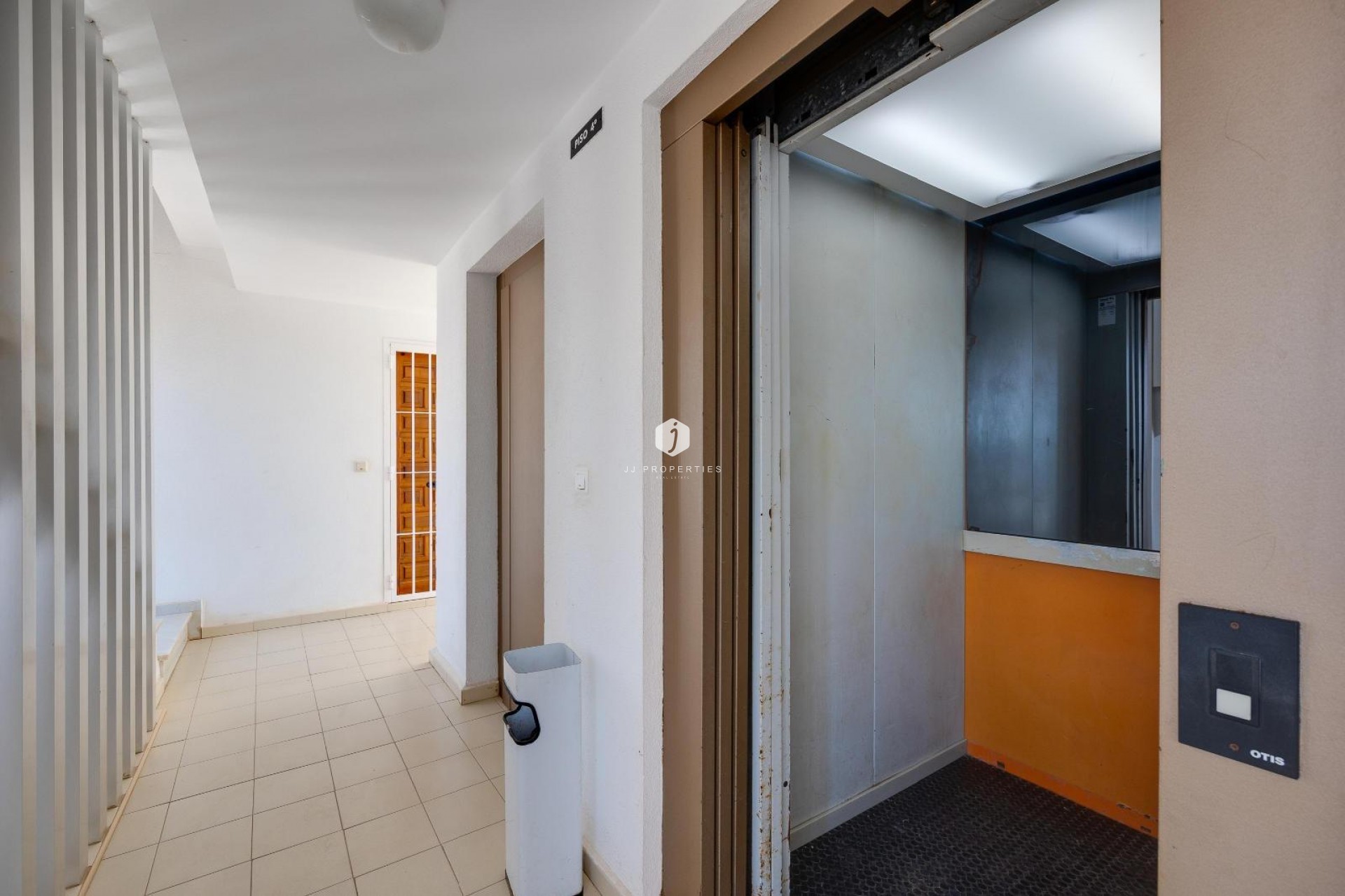 Aus zweiter Hand - Wohnung -
Torrevieja - La Mata Pueblo