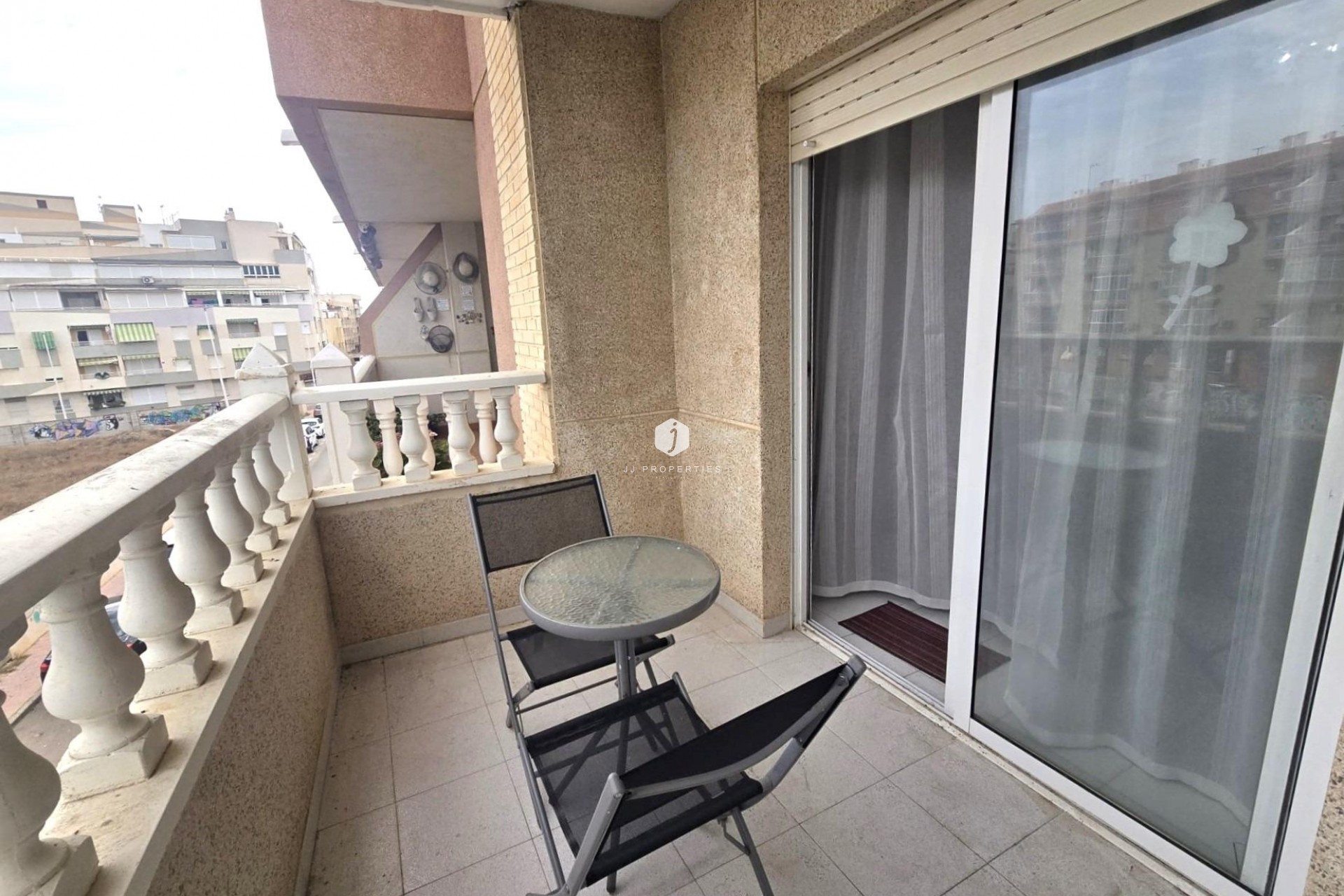 Aus zweiter Hand - Wohnung -
Torrevieja - La Mata Pueblo