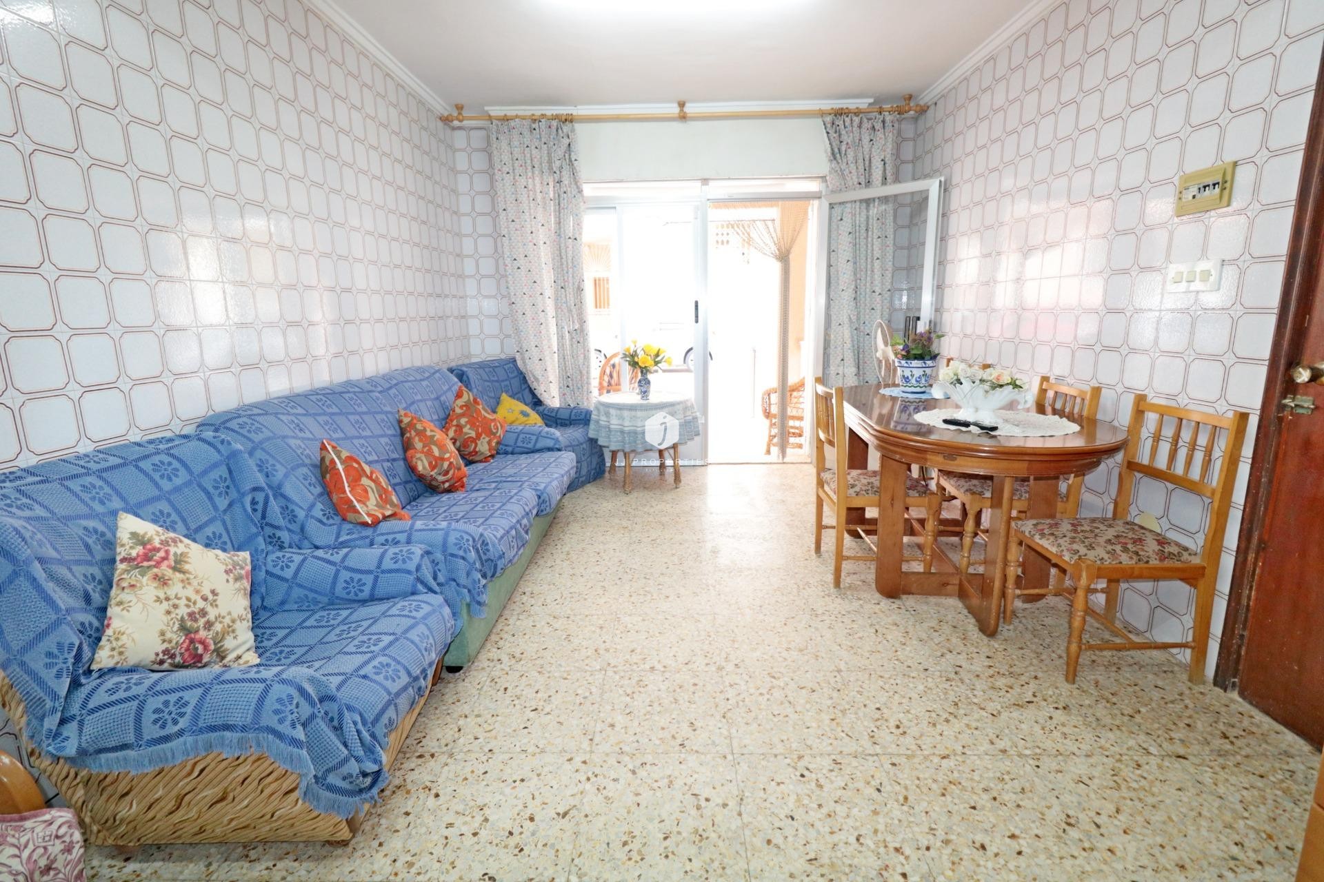Aus zweiter Hand - Wohnung -
Torrevieja - La Mata Pueblo
