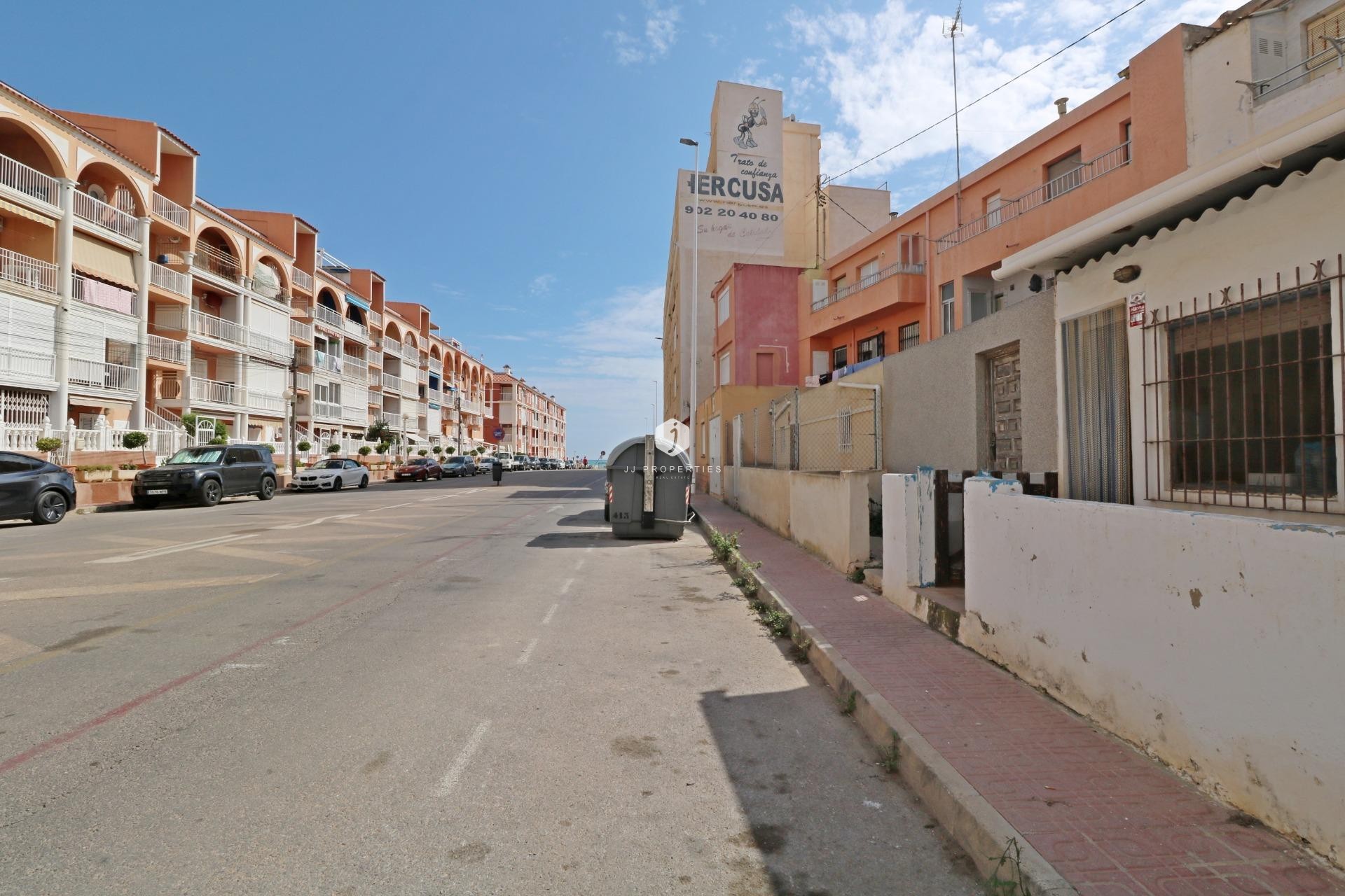 Aus zweiter Hand - Wohnung -
Torrevieja - La Mata Pueblo