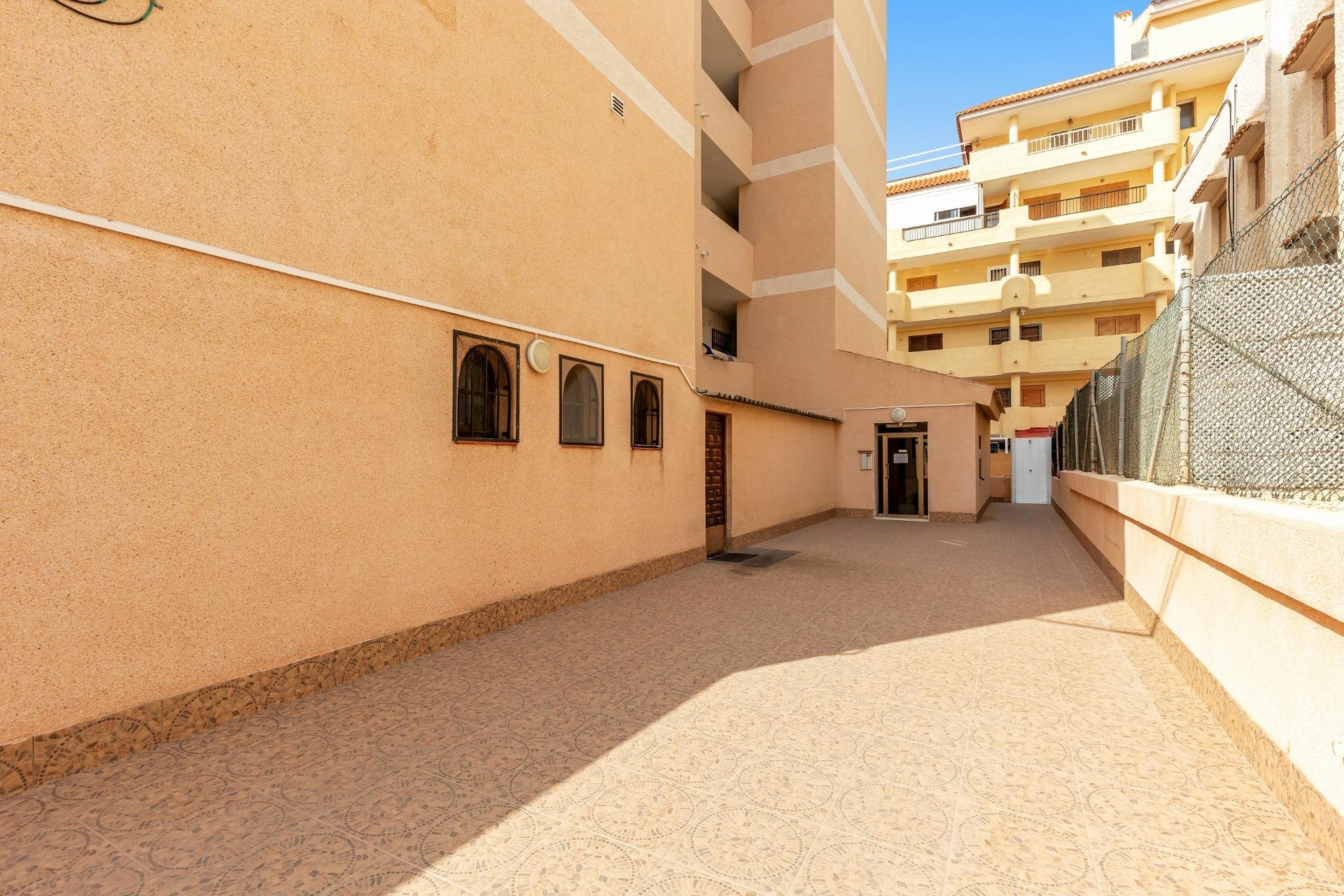 Aus zweiter Hand - Wohnung -
Torrevieja - La Mata