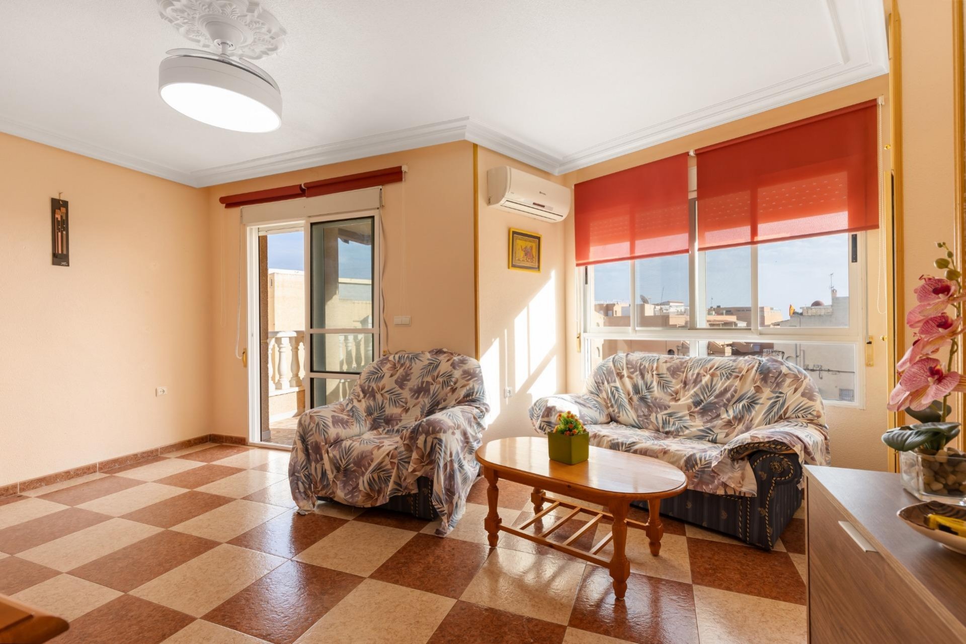 Aus zweiter Hand - Wohnung -
Torrevieja - La Mata