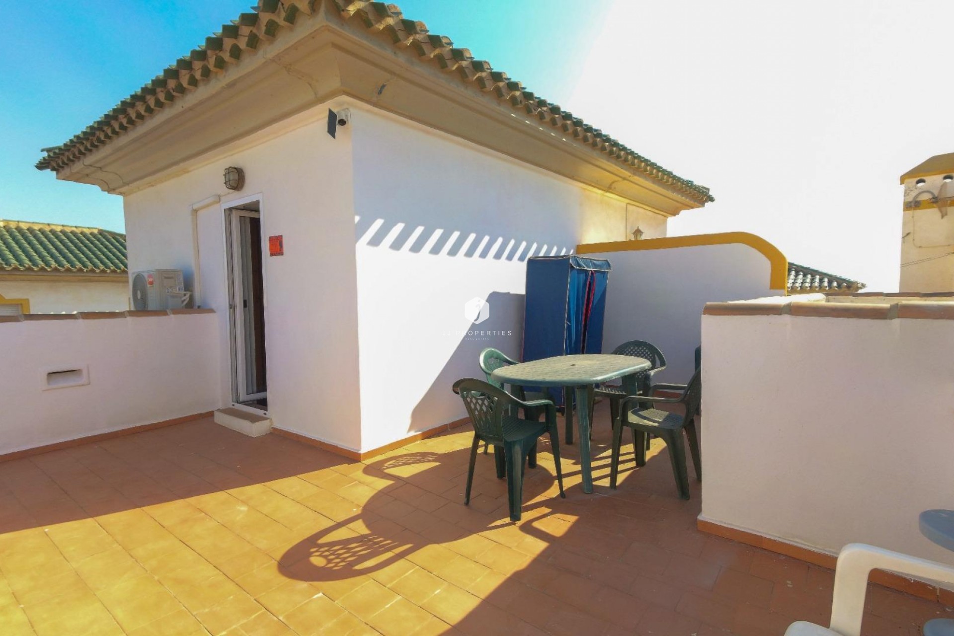 Aus zweiter Hand - Wohnung -
Torrevieja - La Mata