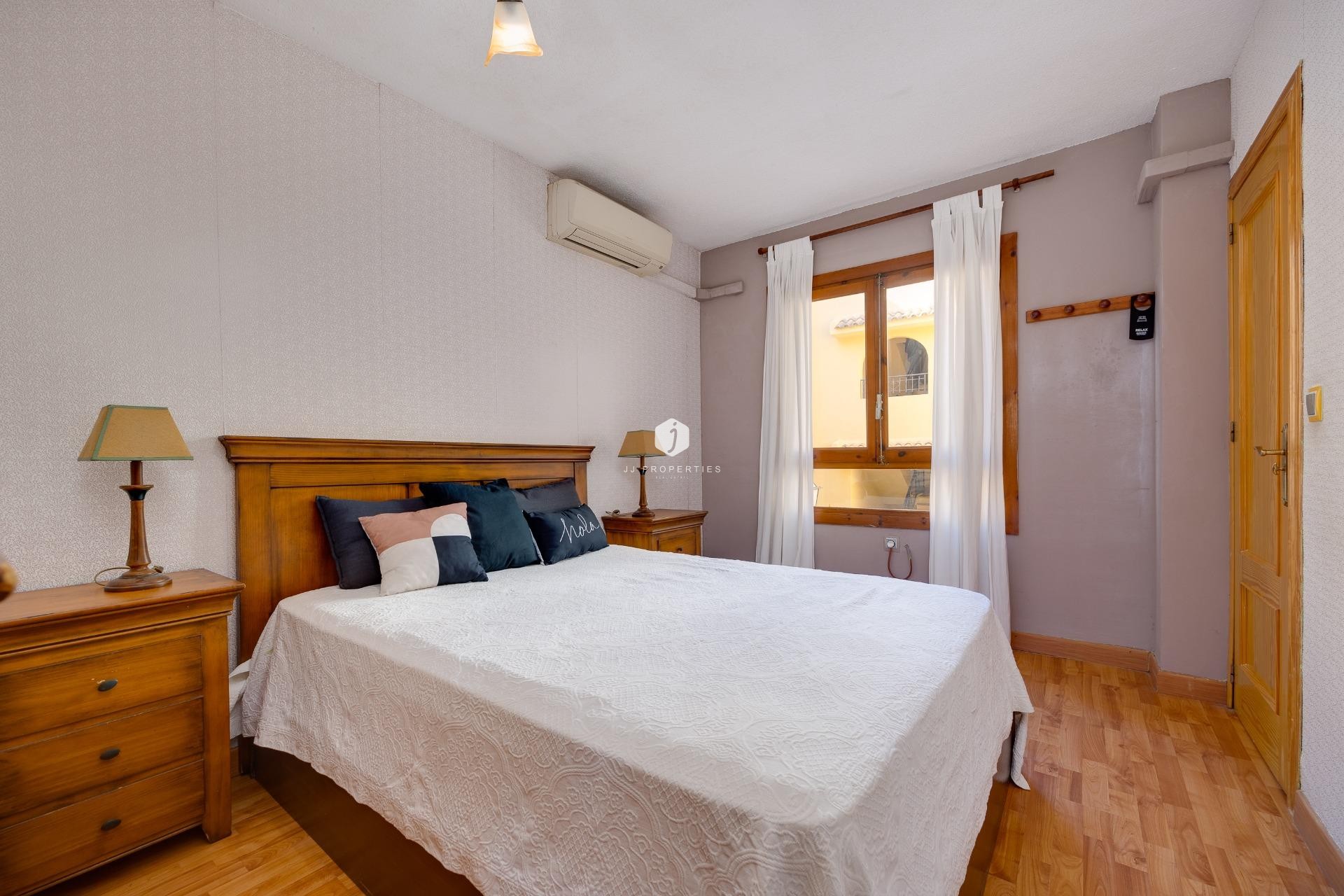 Aus zweiter Hand - Wohnung -
Torrevieja - La Mata